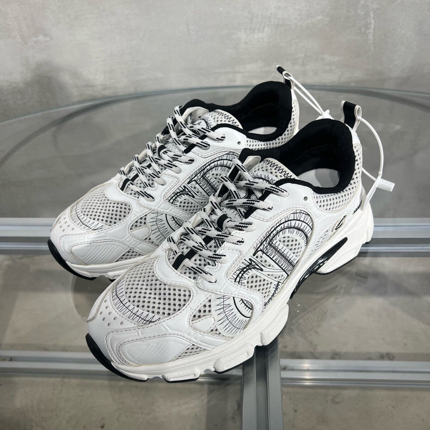 Dior DIOR Chrono 25 White Sneakers Size US 7 / IT 37 - 2 Thumbnail