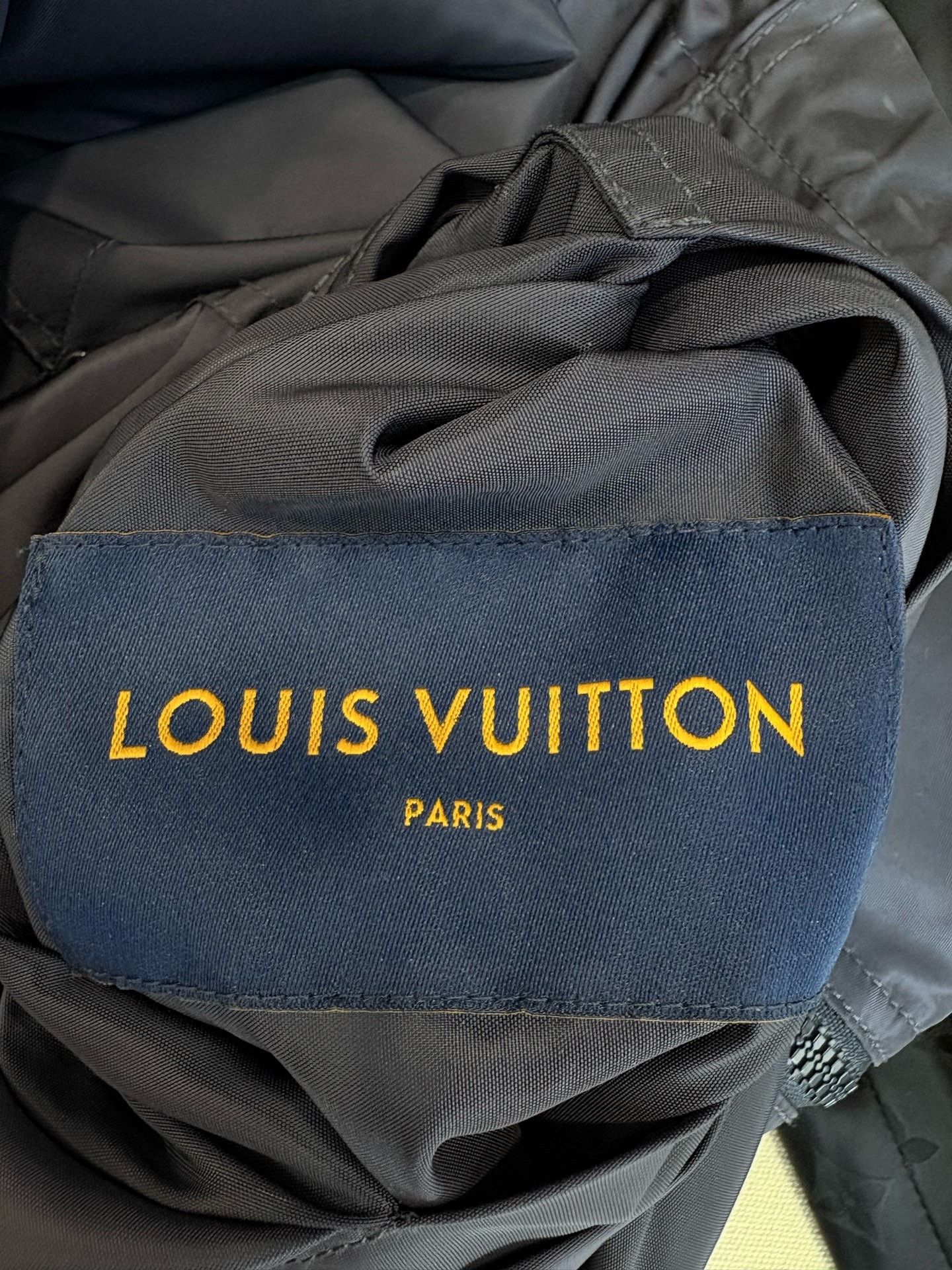 Louis Vuitton Louis Vuitton Reversible Logo Jacket Size US S / EU 44-46 / 1 - 7 Thumbnail