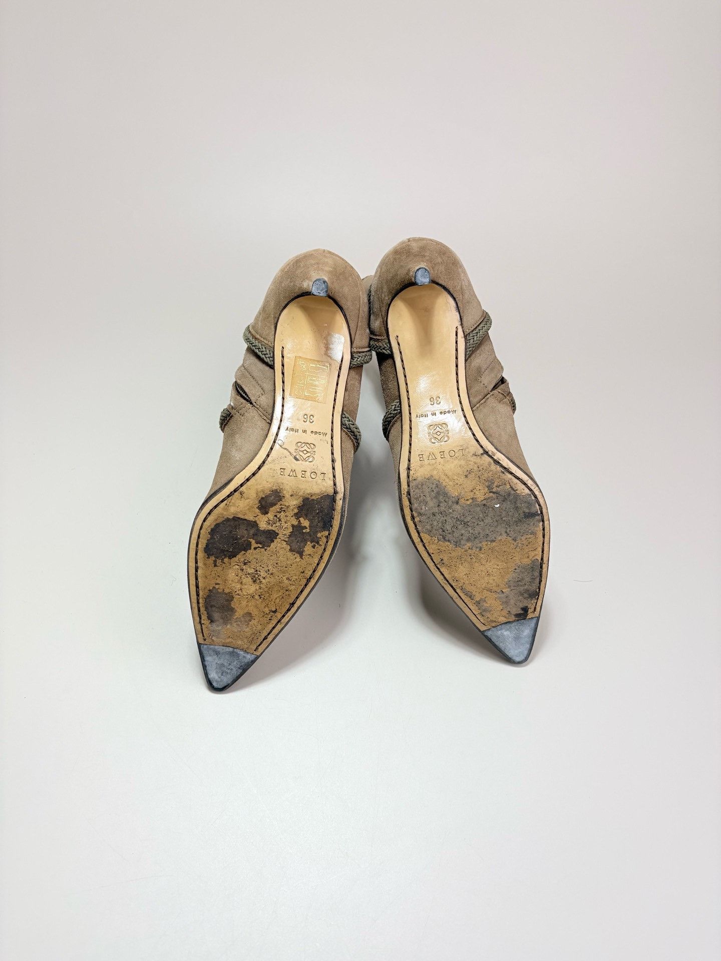 Loewe LOEWE Suede Pointed-Toe High-Heel Ankle Boots Size US 5 / IT 35 - 6 Thumbnail