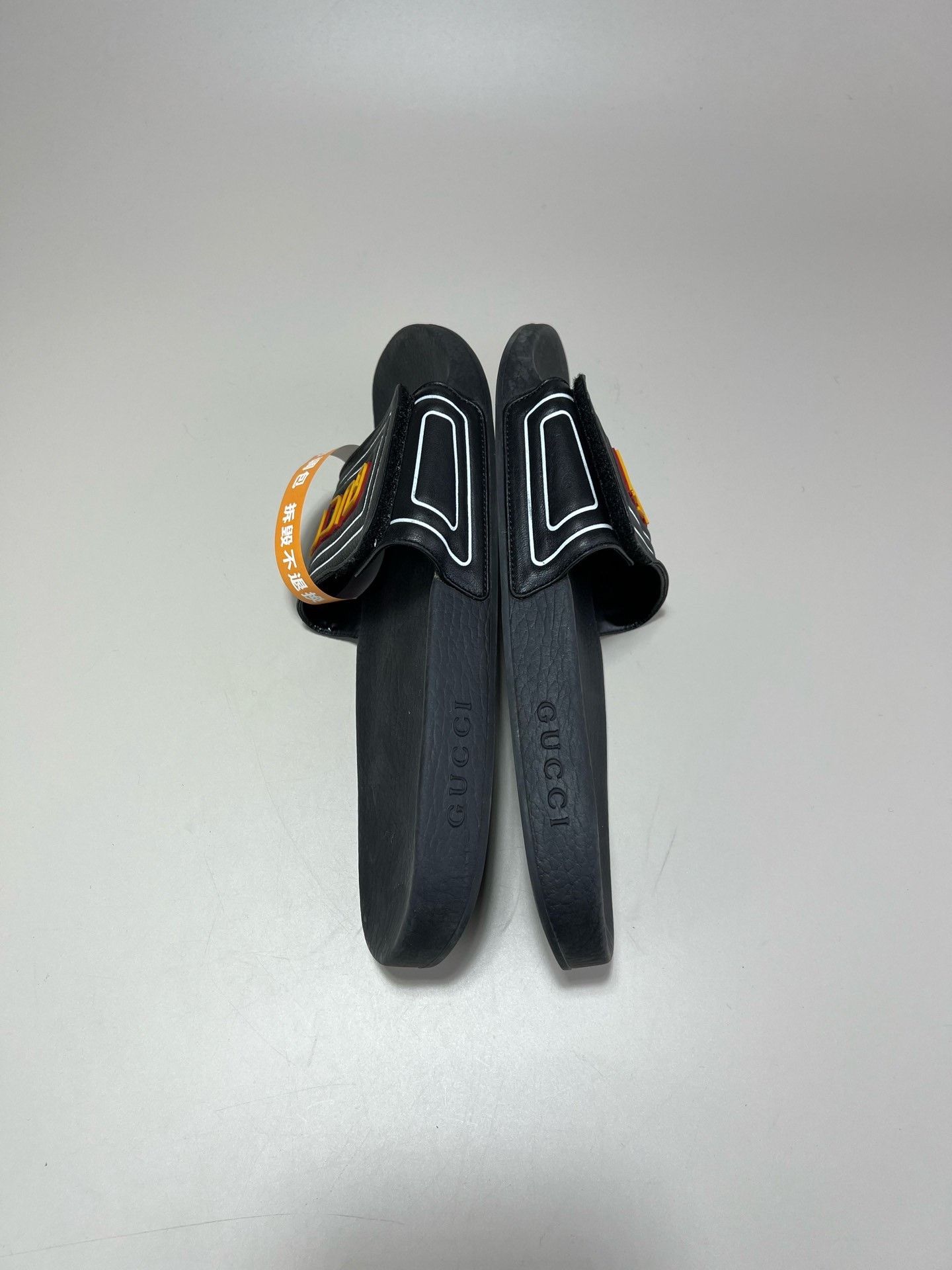 Gucci Gucci Embossed Letter Slide Sandals Size US 10 / EU 43 - 5 Thumbnail