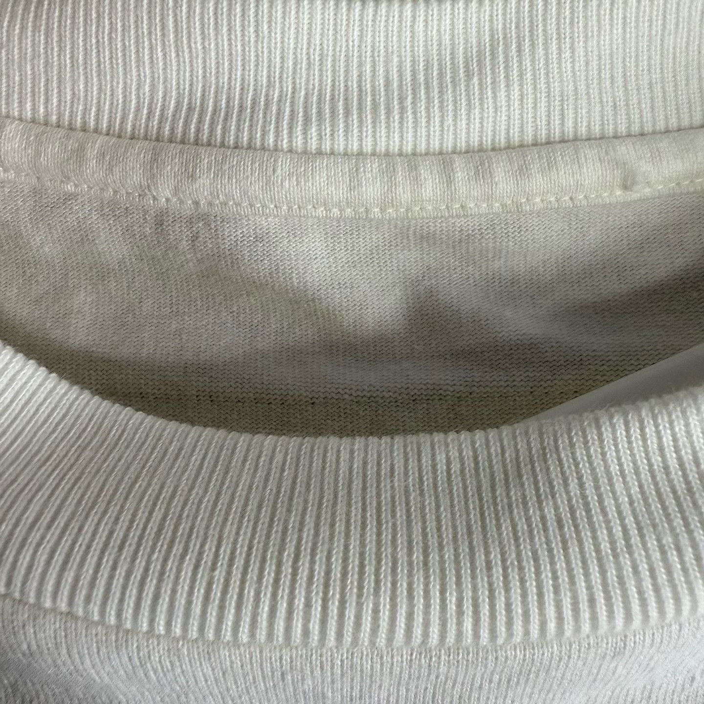 Louis Vuitton Louis Vuitton White Round Neck T-shirt Size US M / EU 48-50 / 2 - 7 Thumbnail