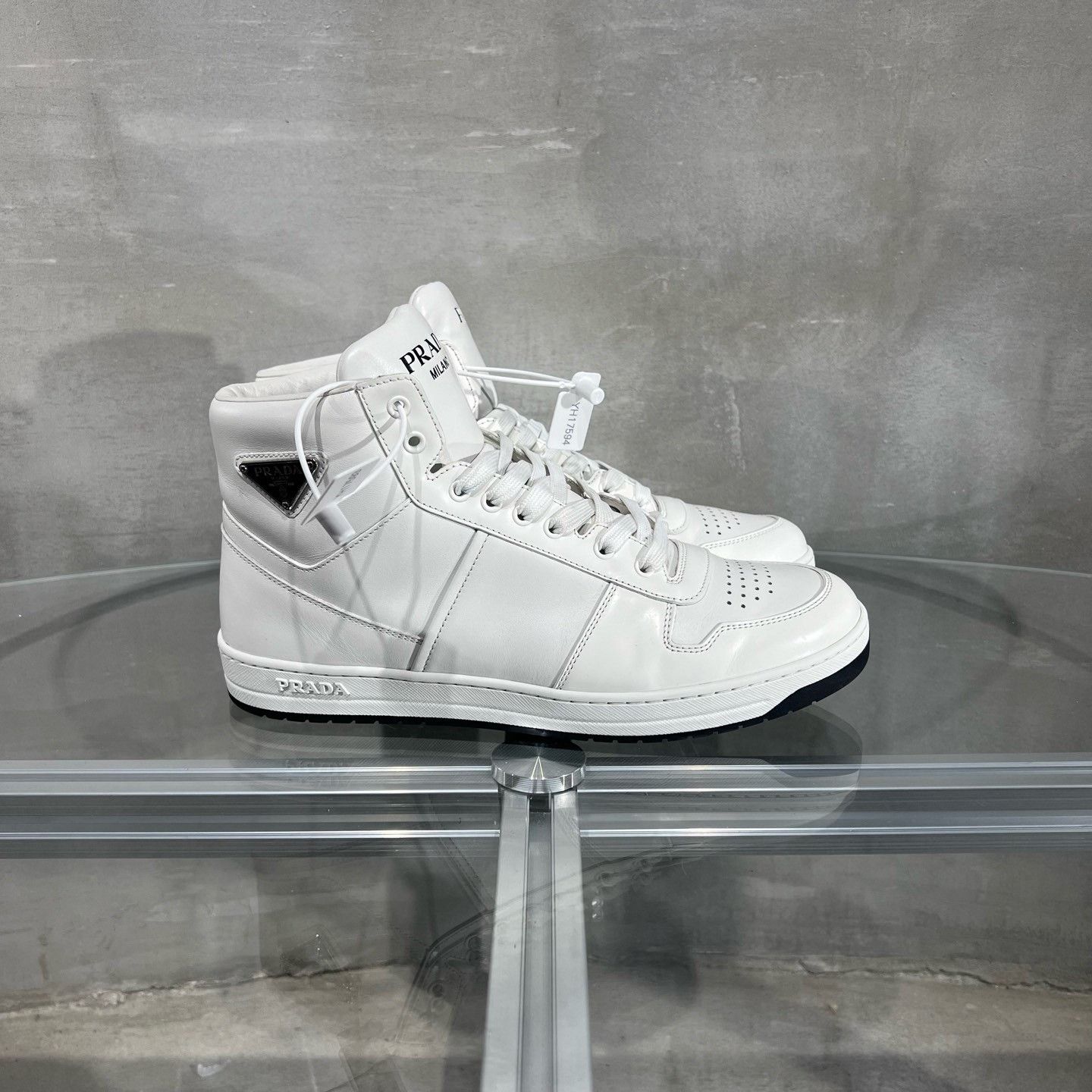 Prada PRADA Downtown Triangle Logo Sneakers Size US 9.5 / EU 42-43 - 4 Thumbnail
