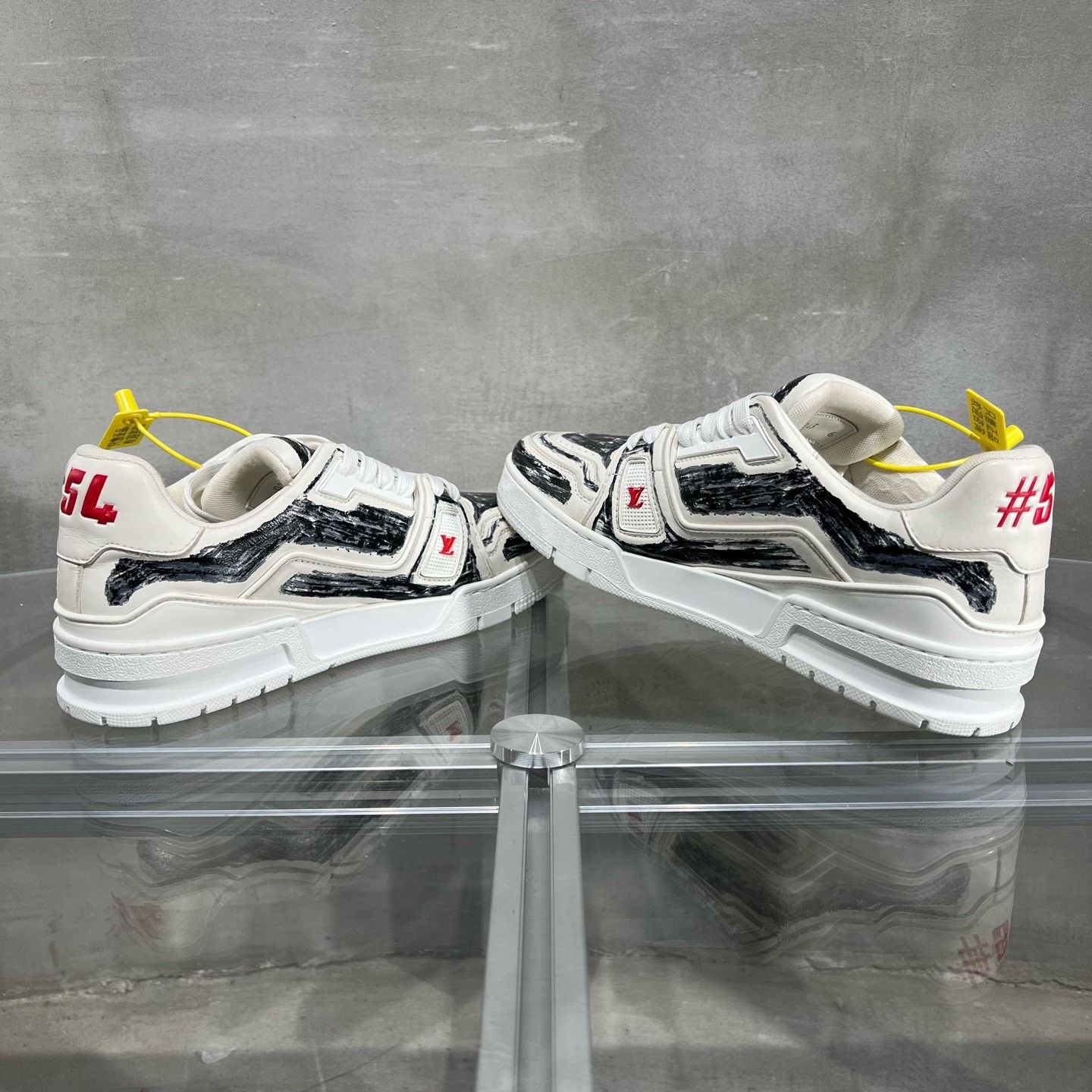 Louis Vuitton Louis Vuitton LV Trainer Black White Graffiti Size US 7 / EU 40 - 5 Thumbnail