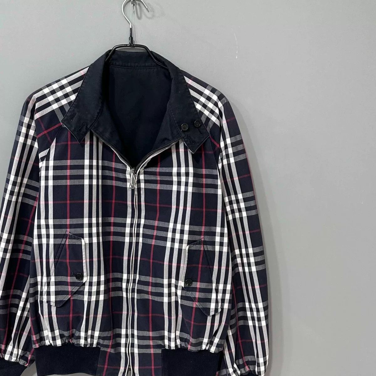 Burberry Burberry Reversible Plaid Nylon Coat Size US M / EU 48-50 / 2 - 2 Thumbnail