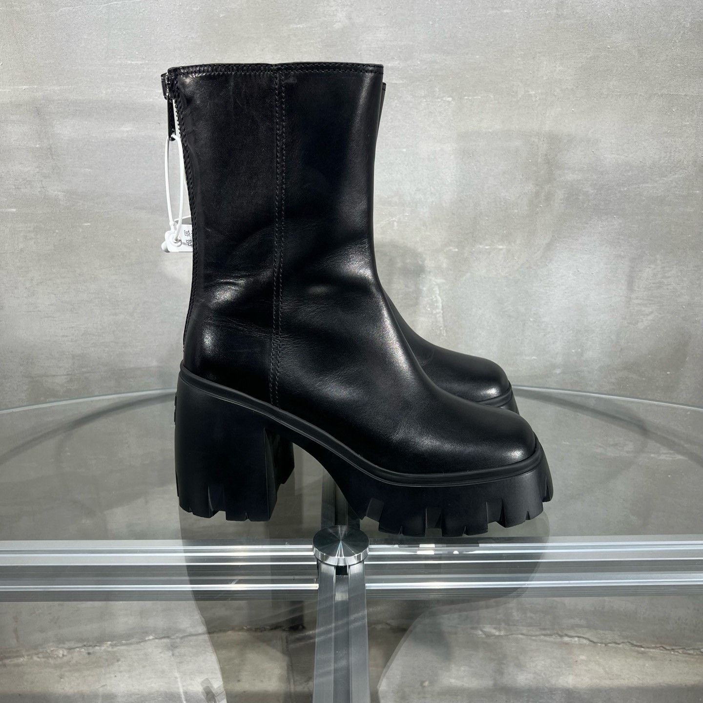 Miu Miu MIU MIU Black Ankle Boots Size US 7.5 / IT 37.5 - 4 Thumbnail