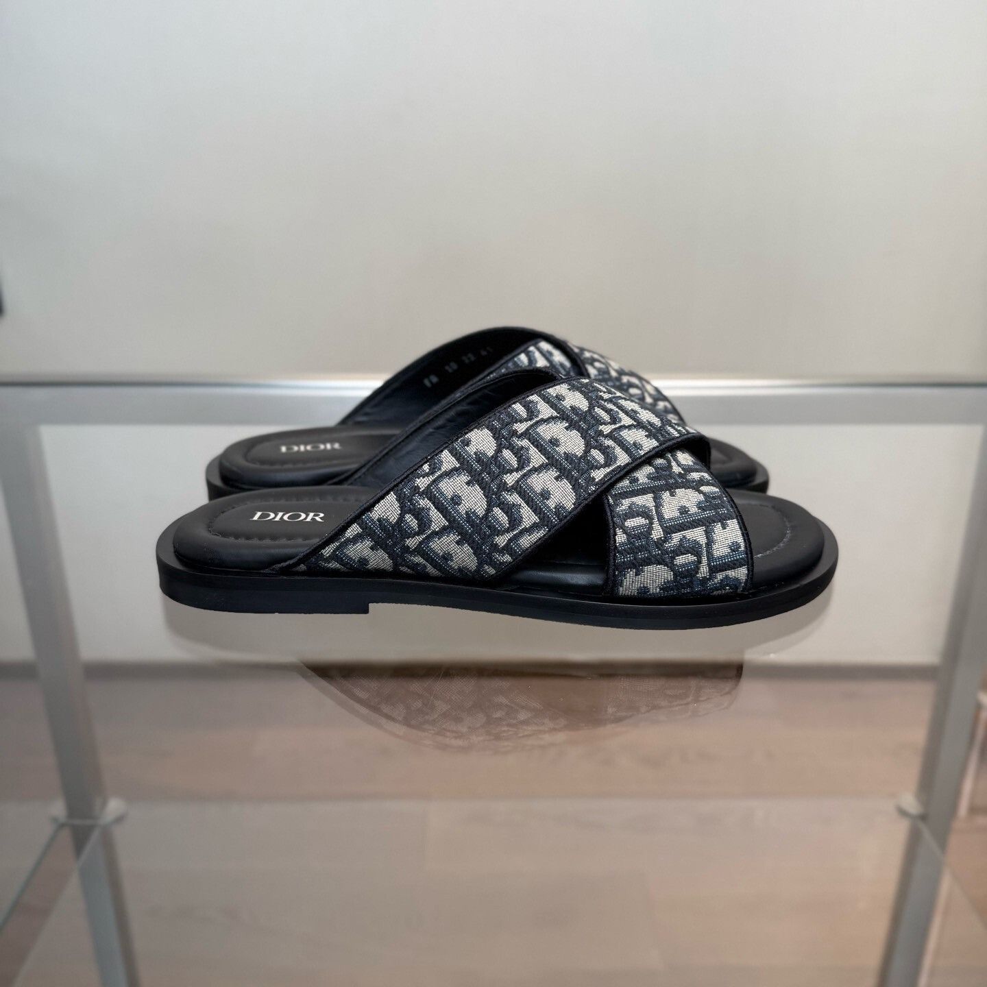 Dior Dior Alias Oblique Logo Slippers Size US 8 / EU 41 - 2 Thumbnail