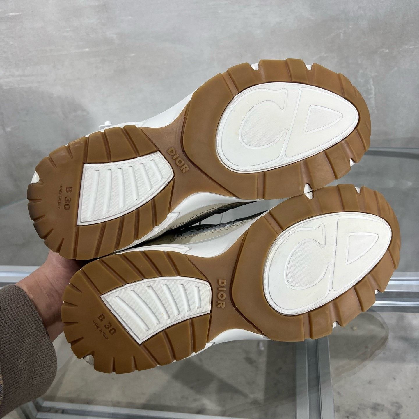 Dior DIOR B30 CD Running Shoes Size US 8 / EU 41 - 7 Thumbnail