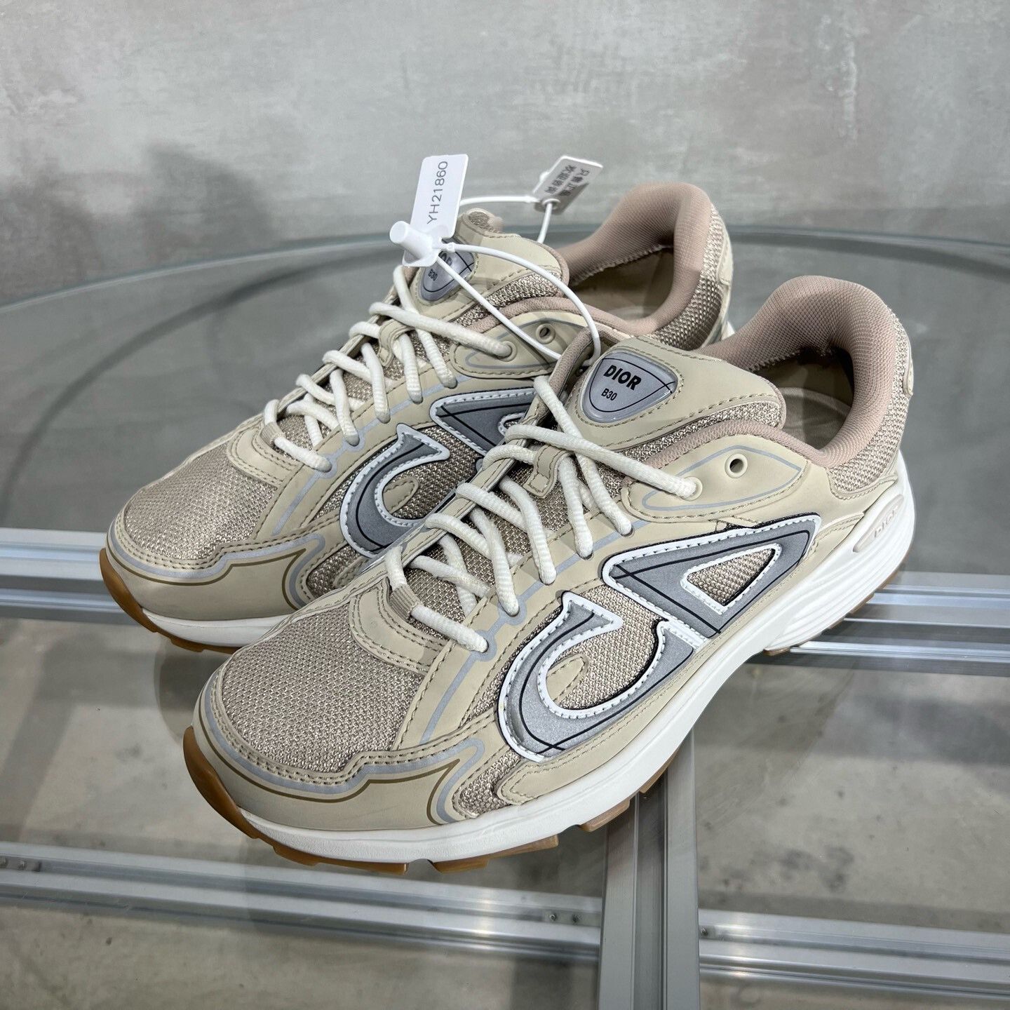 Dior DIOR B30 CD Running Shoes Size US 8 / EU 41 - 2 Thumbnail
