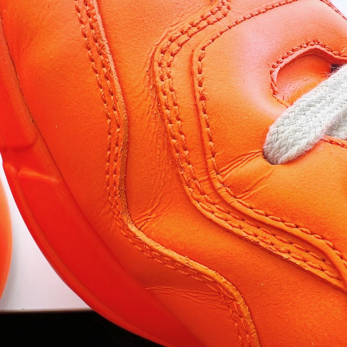 Gucci Gucci Orange Platform Casual Dad Shoes Size US 8 / EU 41 - 7 Thumbnail