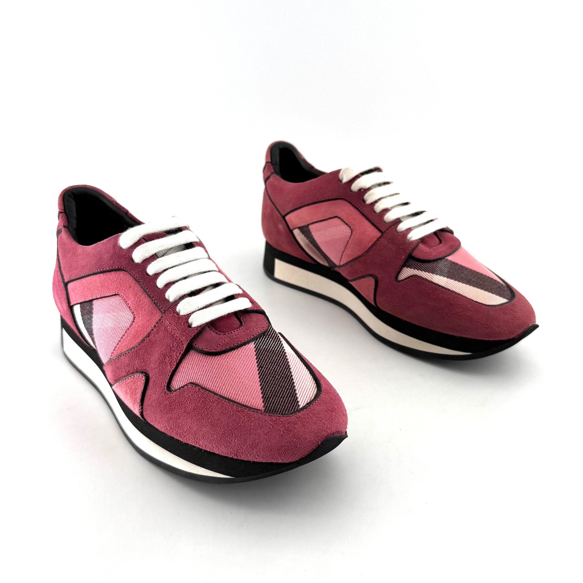 Burberry Burberry Low-Top Round Toe Sneakers Size US 4 / IT 34 - 3 Thumbnail