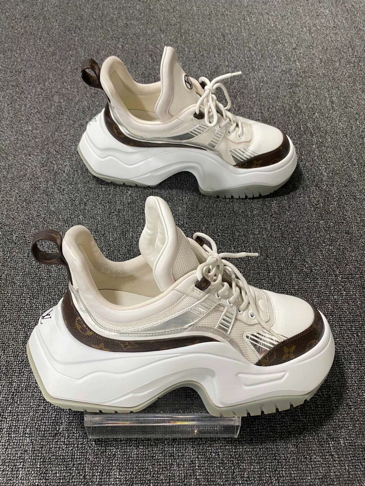 Louis Vuitton Louis Vuitton 2nd Gen White Monogram Dad Shoes Size US 7.5 / EU 40-41 - 3 Thumbnail