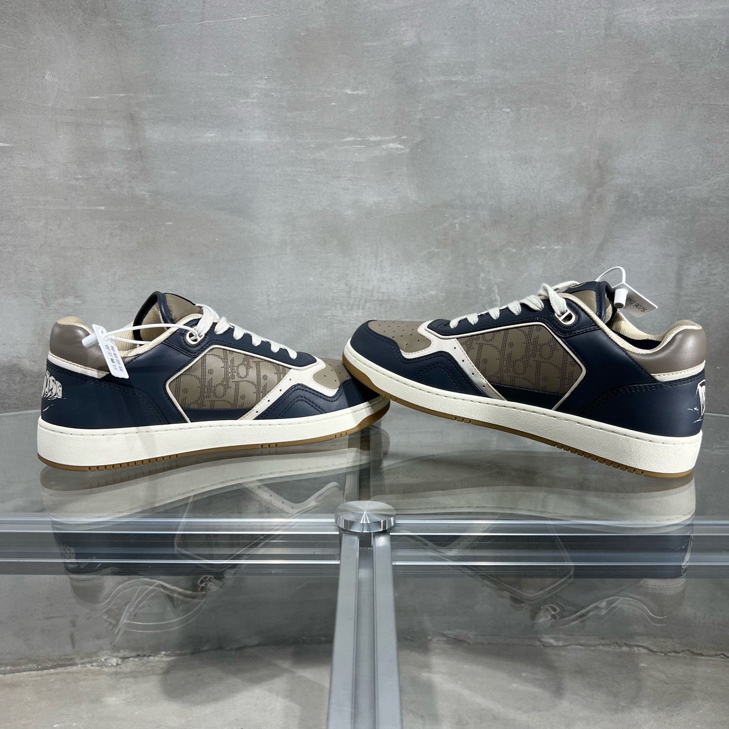 Dior Dior B27 Oblique Logo Sneakers Size US 9 / EU 42 - 4 Thumbnail
