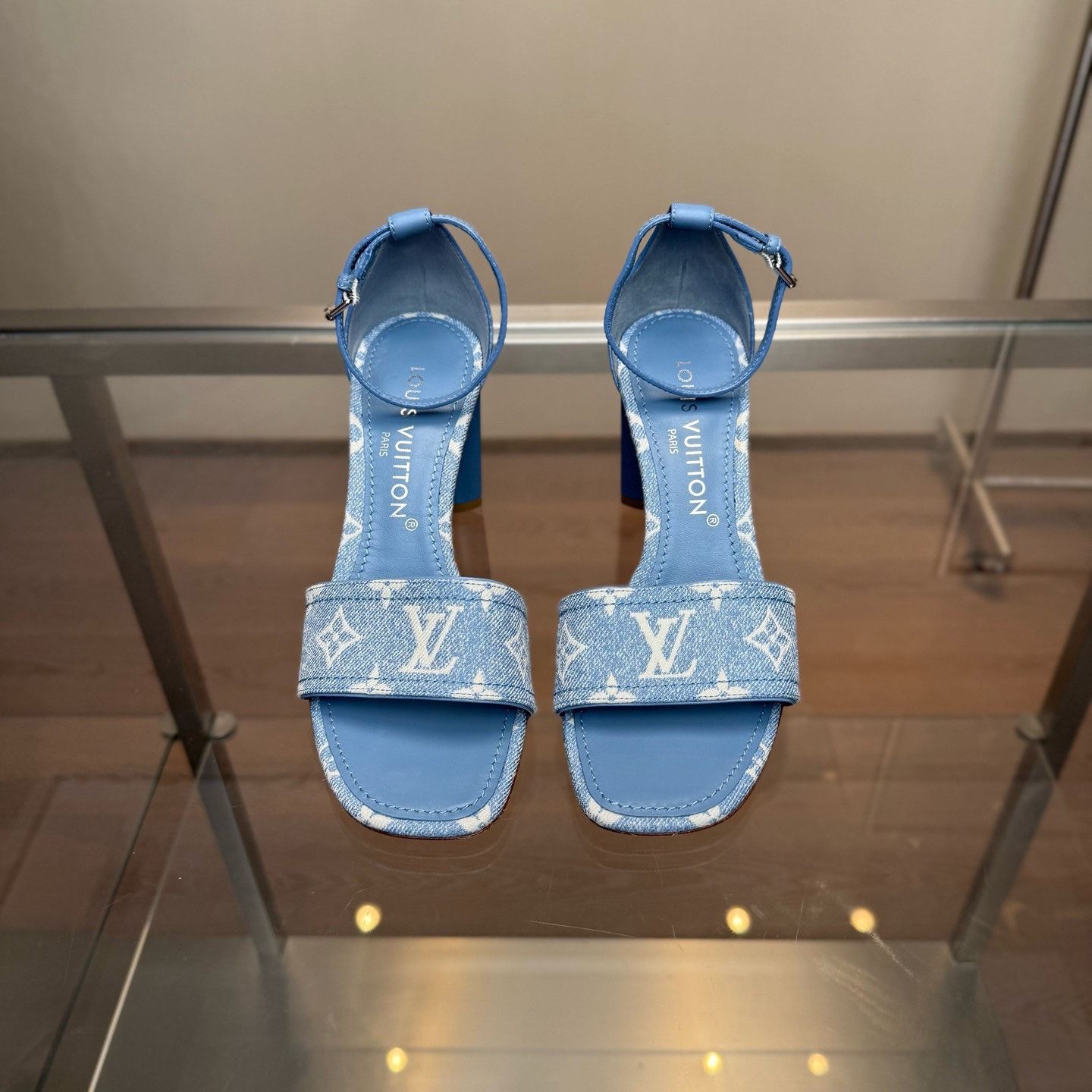 Louis Vuitton Louis Vuitton Blue Denim Monogram Heel Sandals Size US 7 / IT 37 - 2 Thumbnail