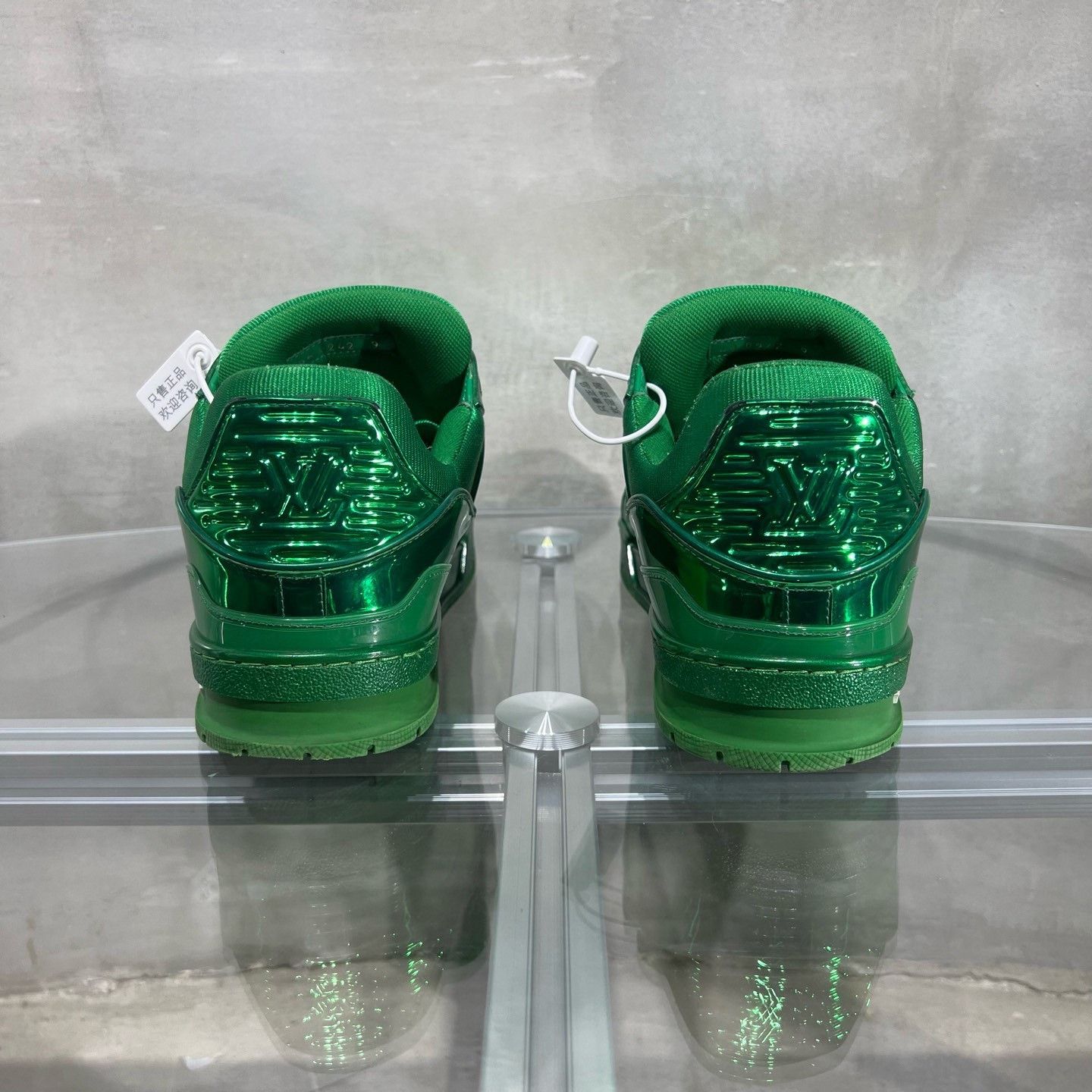 Louis Vuitton Louis Vuitton LV Trainer PVC Green Size US 11 / EU 44 - 6 Thumbnail
