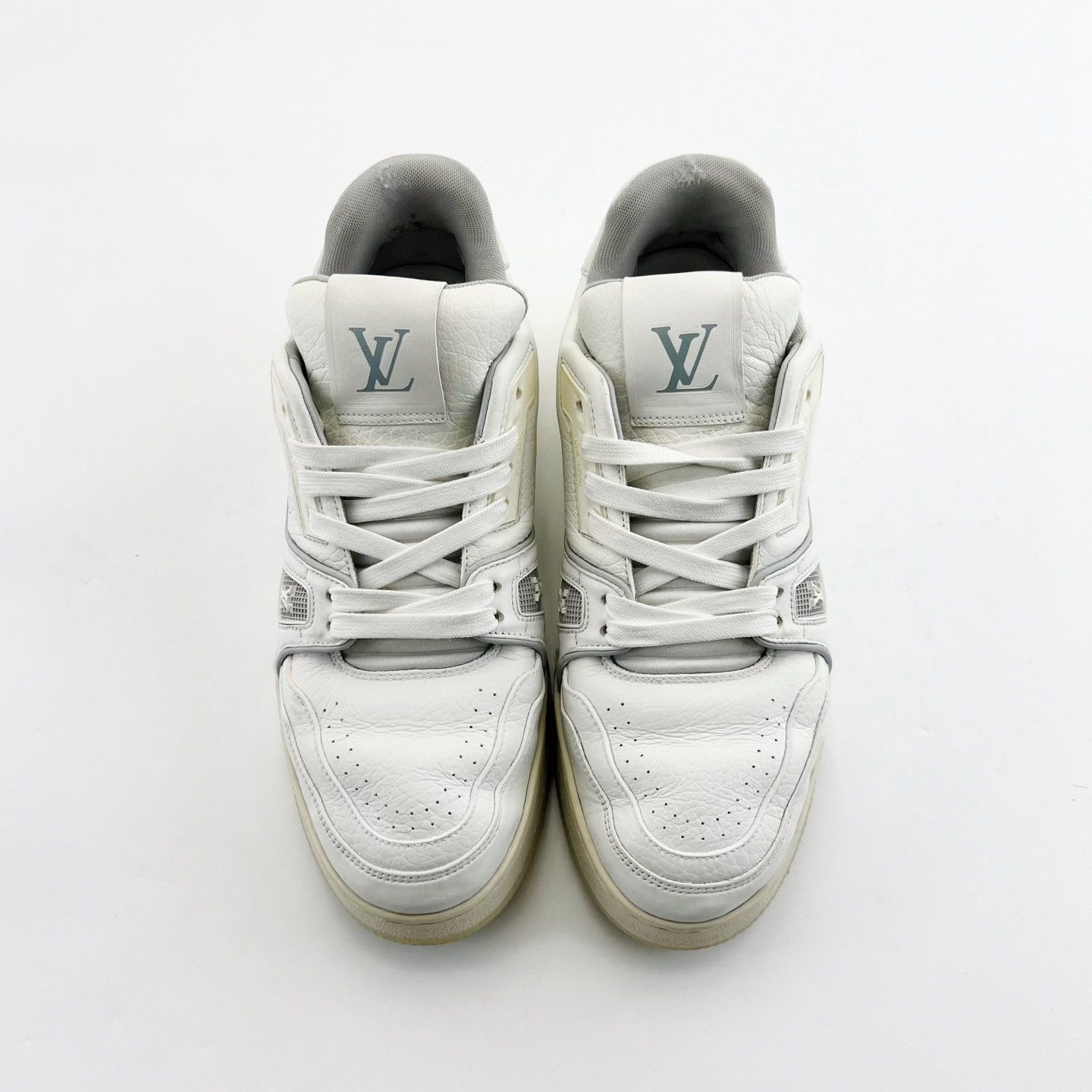 Louis Vuitton LV White Embossed Low-Top Casual Sneakers Size US 7 / EU 40 - 2 Thumbnail