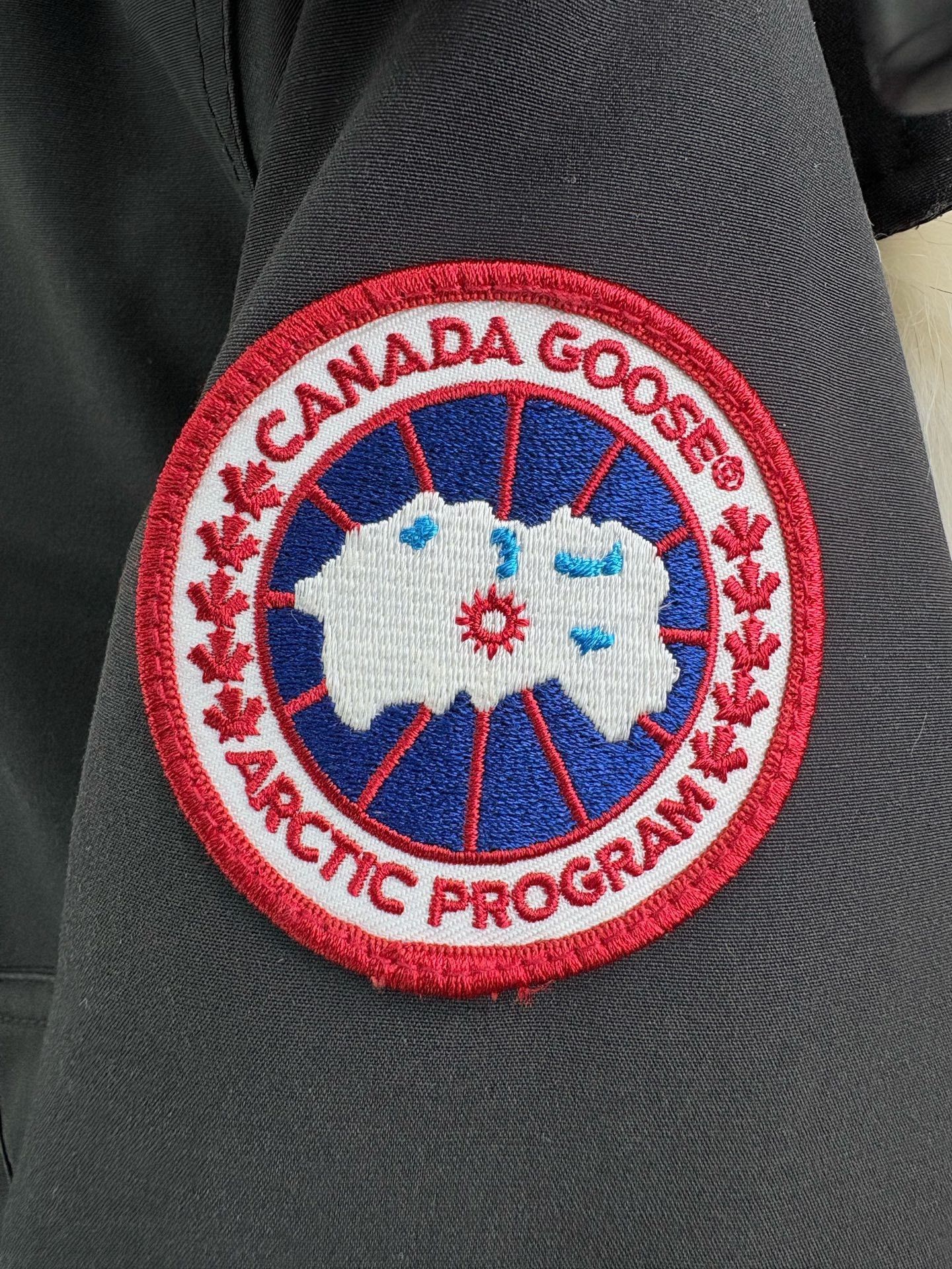 Canada Goose Canada Goose Trillium Parka XS Size XS / US 0-2 / IT 36-38 - 3 Thumbnail