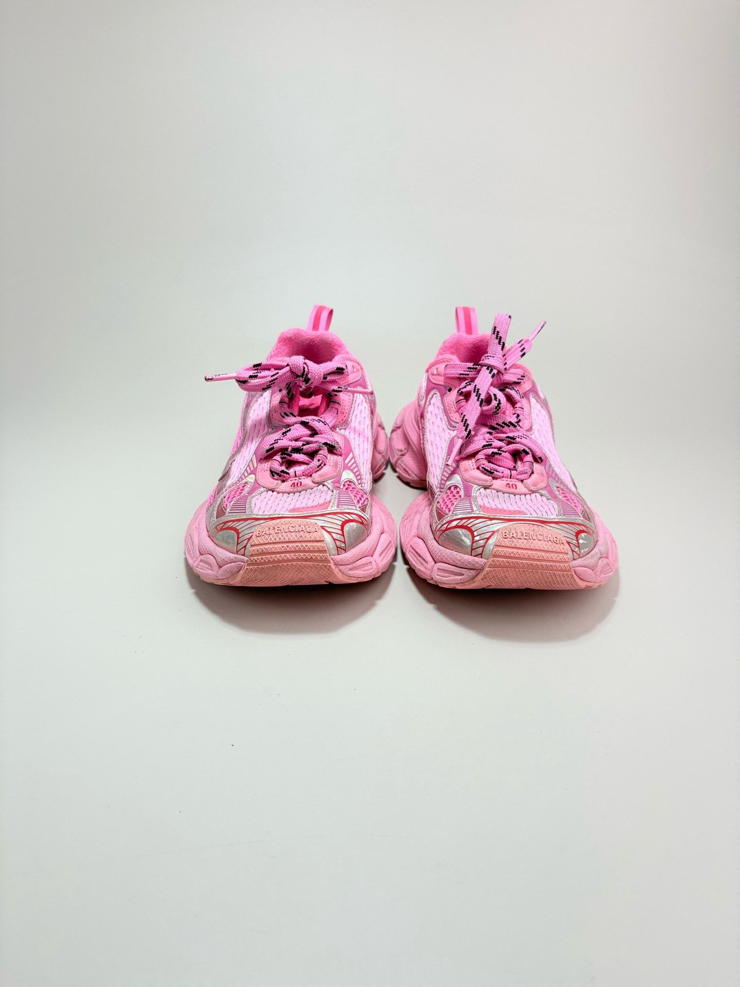 Balenciaga Balenciaga 3XL Pink Distressed Dad Shoes Size US 9 / IT 39 - 2 Thumbnail