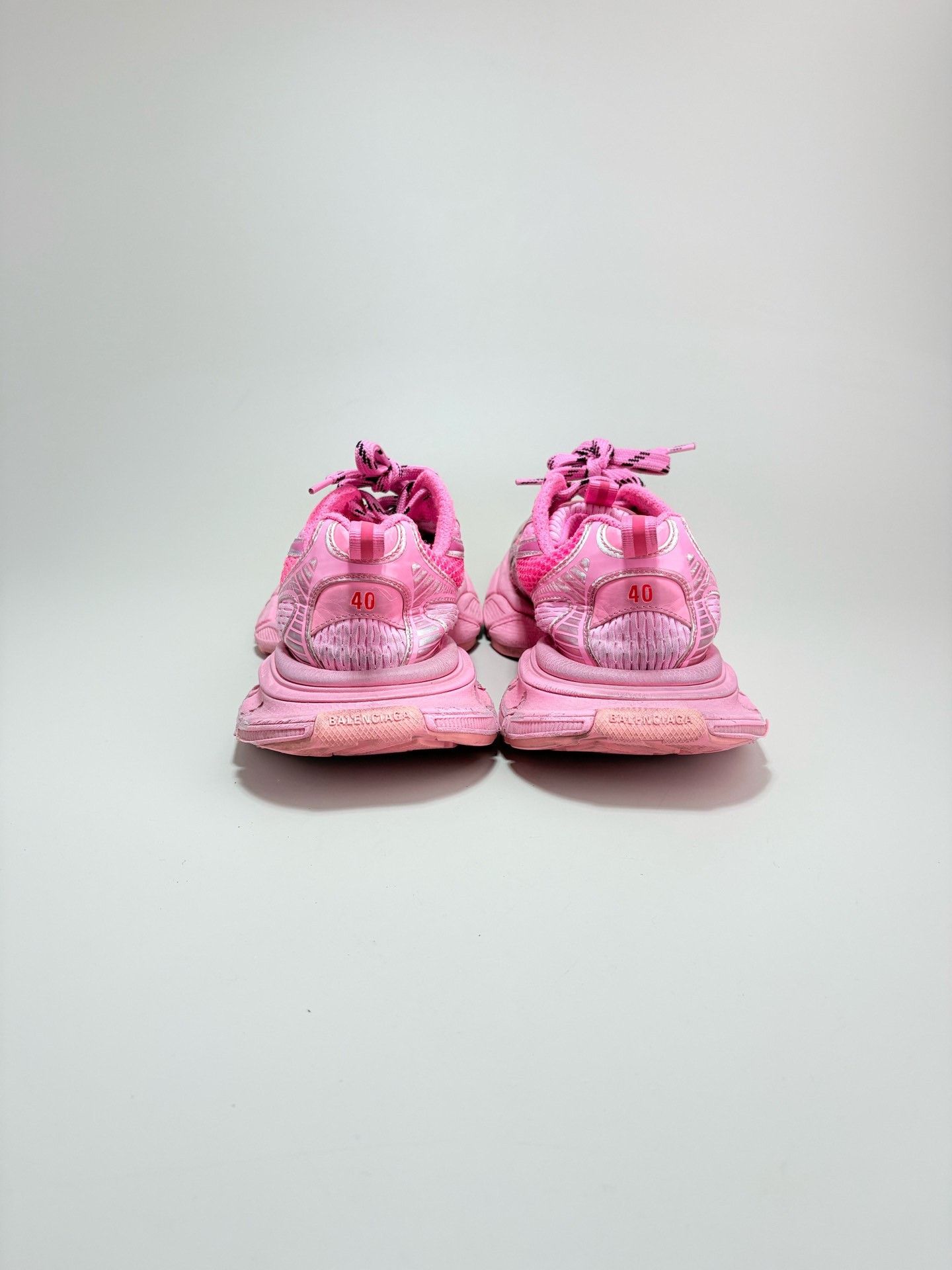 Balenciaga Balenciaga 3XL Pink Distressed Dad Shoes Size US 9 / IT 39 - 3 Thumbnail