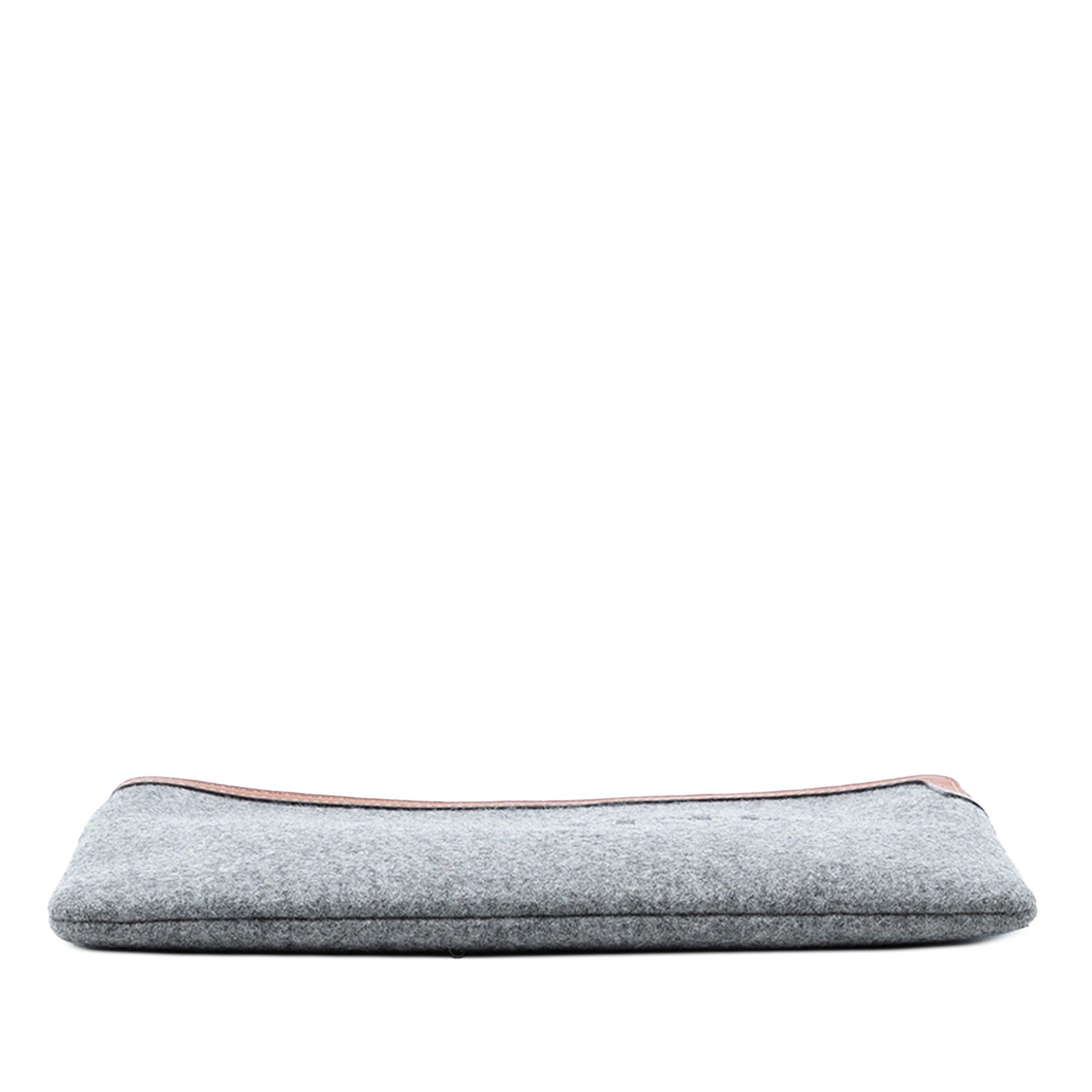 Celine Felt Logo Flat Pouch Size ONE SIZE - 3 Thumbnail