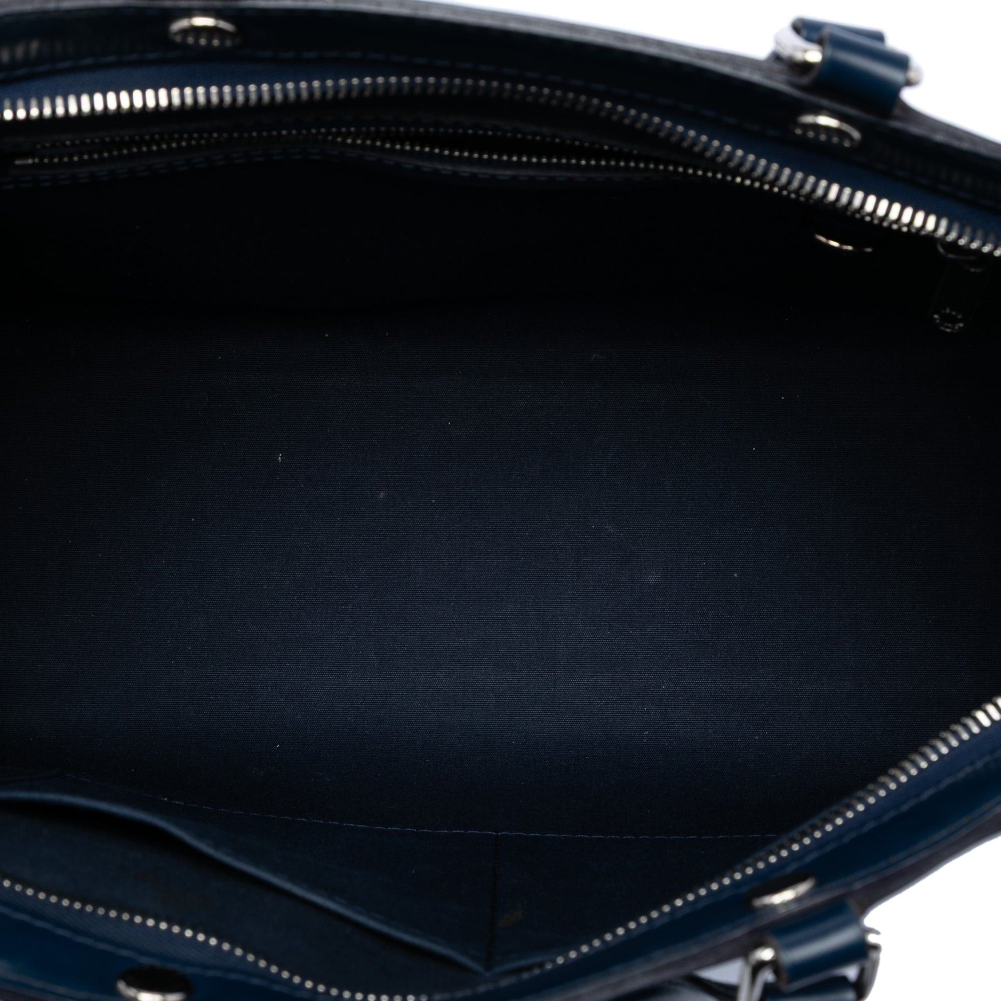 Louis Vuitton Epi Brea MM Size ONE SIZE - 4 Thumbnail