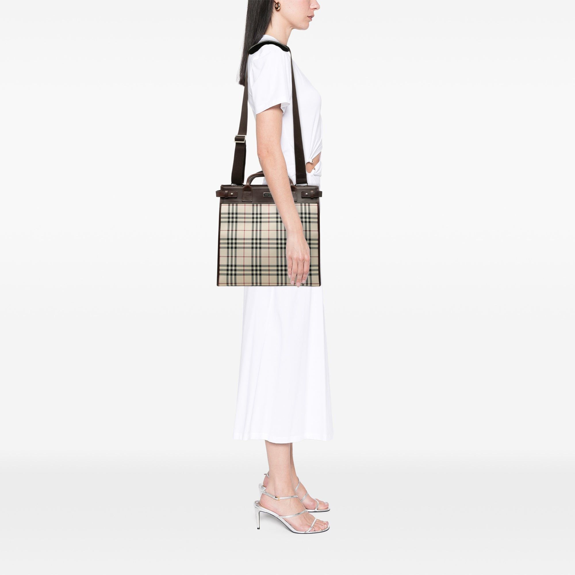 Burberry House Check Canvas Convertible Tote Size ONE SIZE - 6 Thumbnail