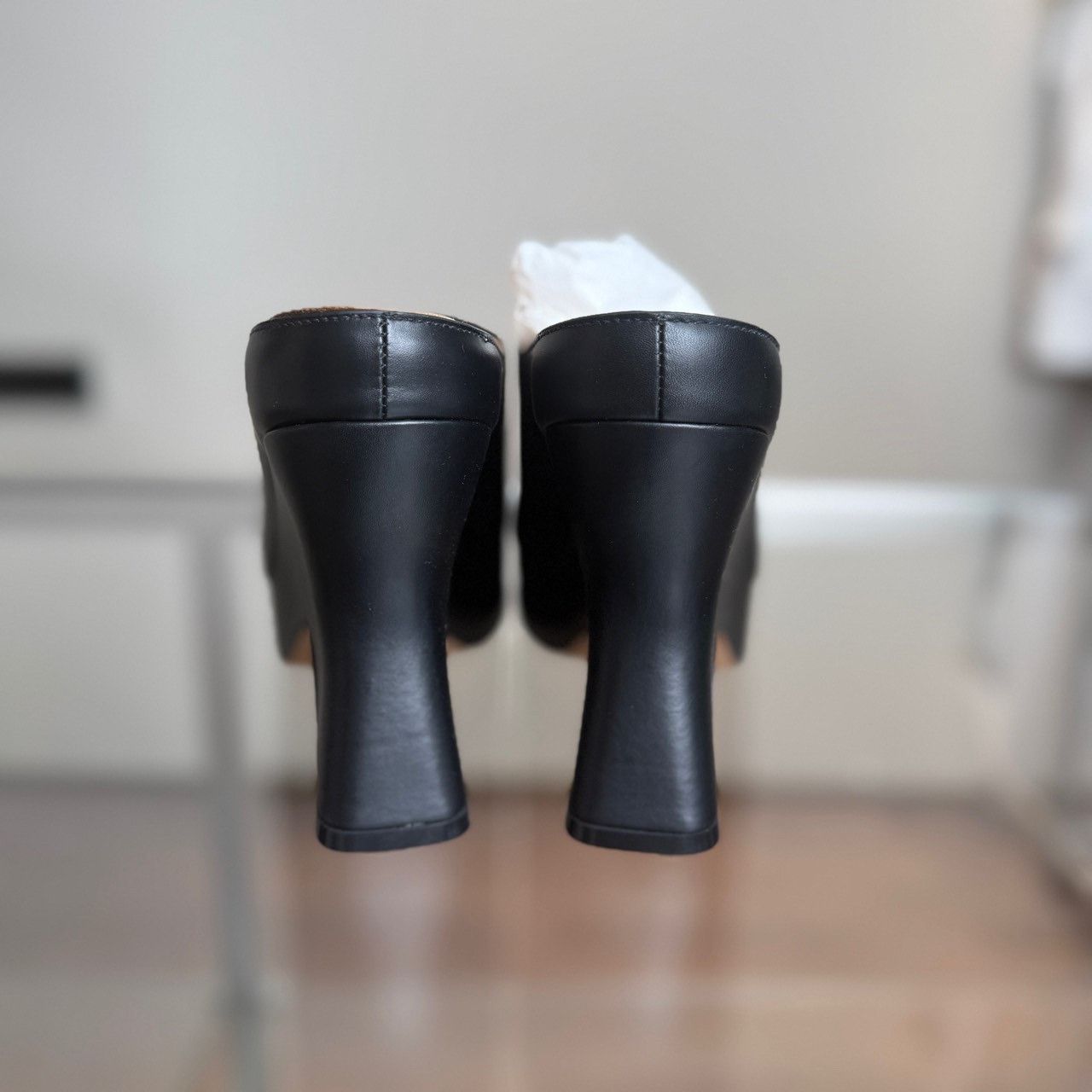 Loewe LOEWE Leather Clogs Size US 7 / IT 37 - 4 Thumbnail