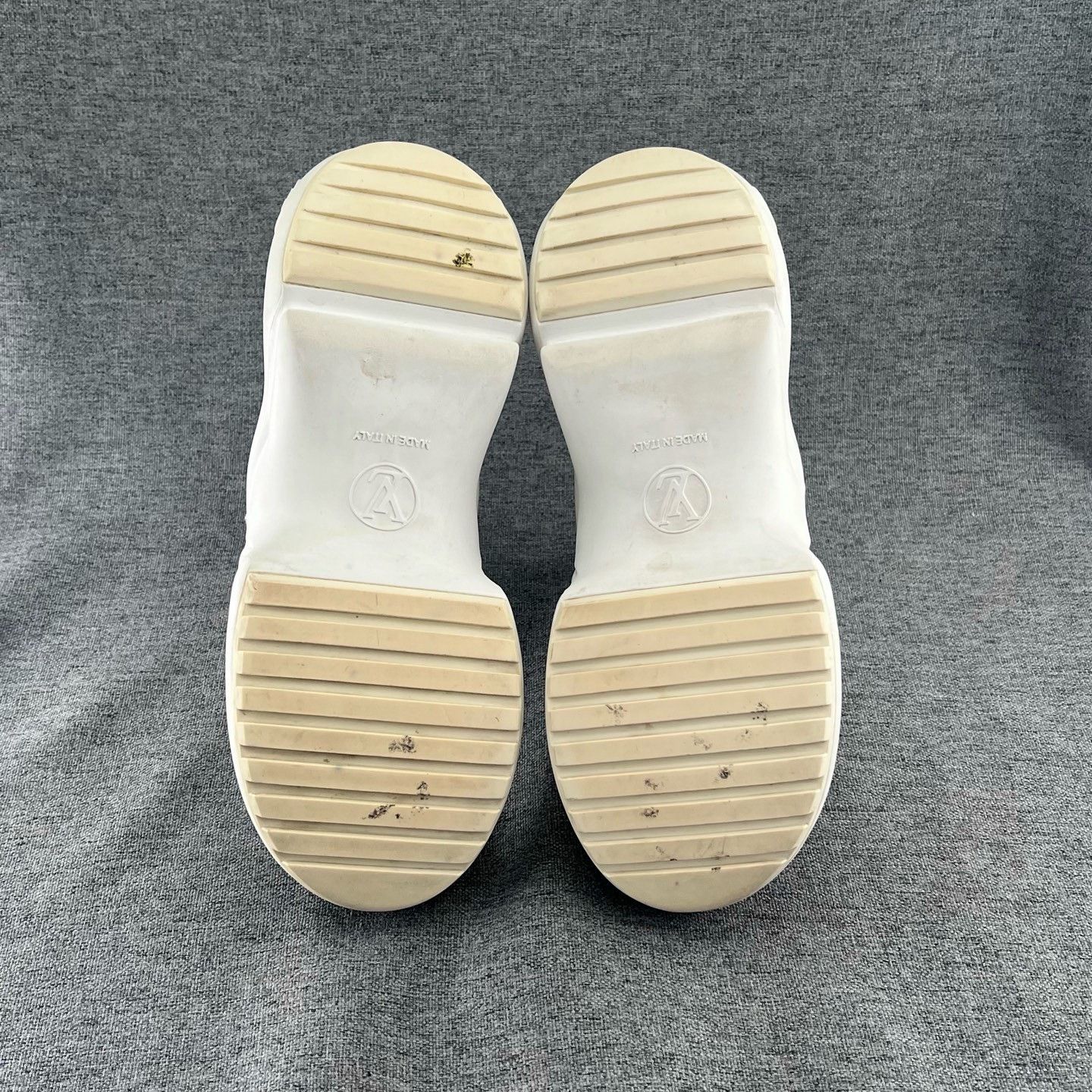 Louis Vuitton Louis Vuitton 36 Black White Monogram Dad Shoes Size US 5 / IT 35 - 5 Thumbnail