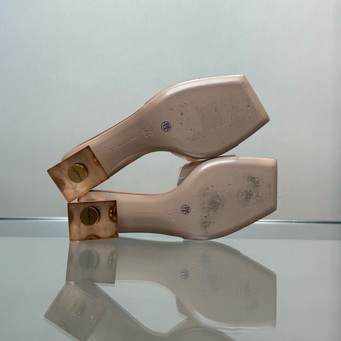 Gianvito Rossi Gianvito Rossi PVC Transparent Block Heel Sandals Size US 6 / IT 36 - 7 Thumbnail