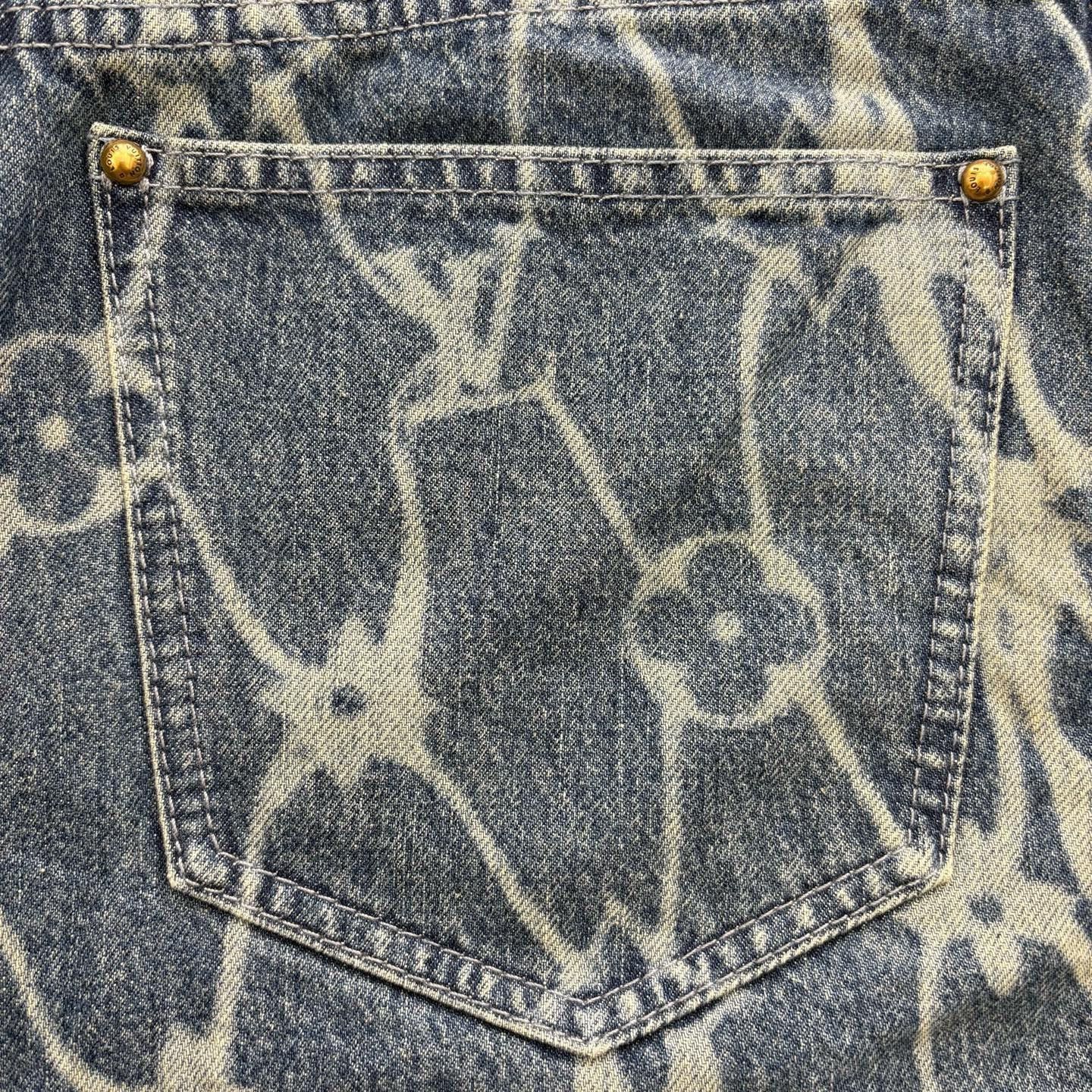 Louis Vuitton Louis Vuitton Monogram Denim Shorts Size 29" - 7 Thumbnail