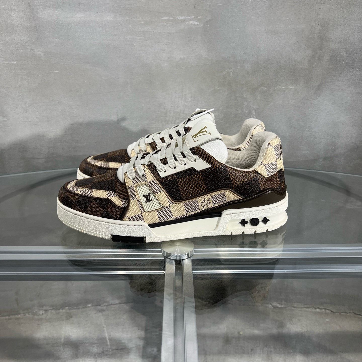 Louis Vuitton Louis Vuitton LV Trainer Damier Size US 8 / EU 41 - 3 Thumbnail