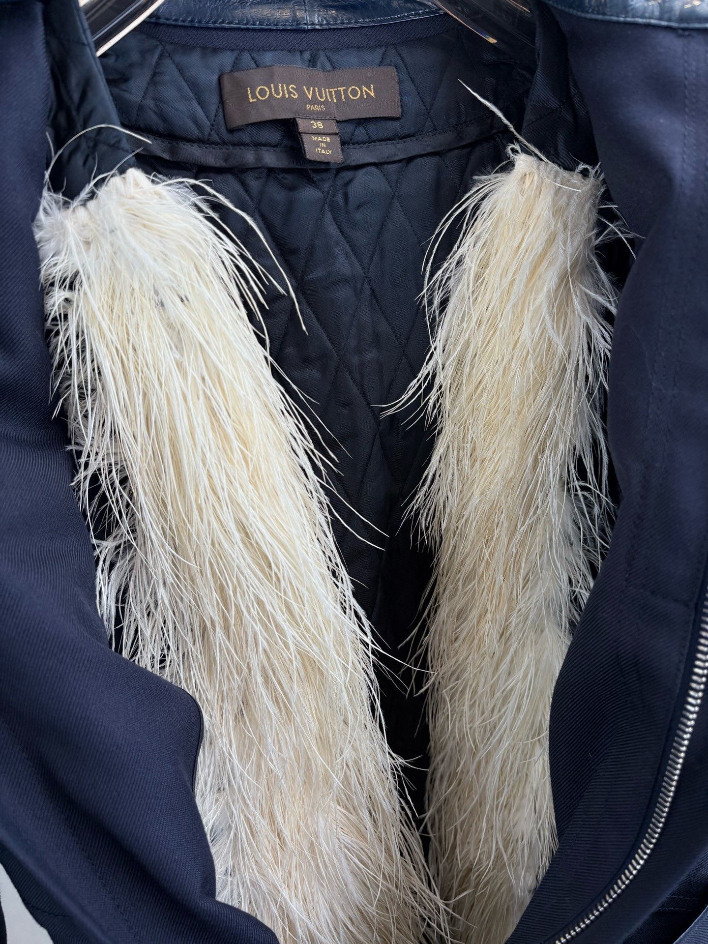 Louis Vuitton Louis Vuitton Ostrich Feather Coat Size S / US 4 / IT 40 - 3 Thumbnail