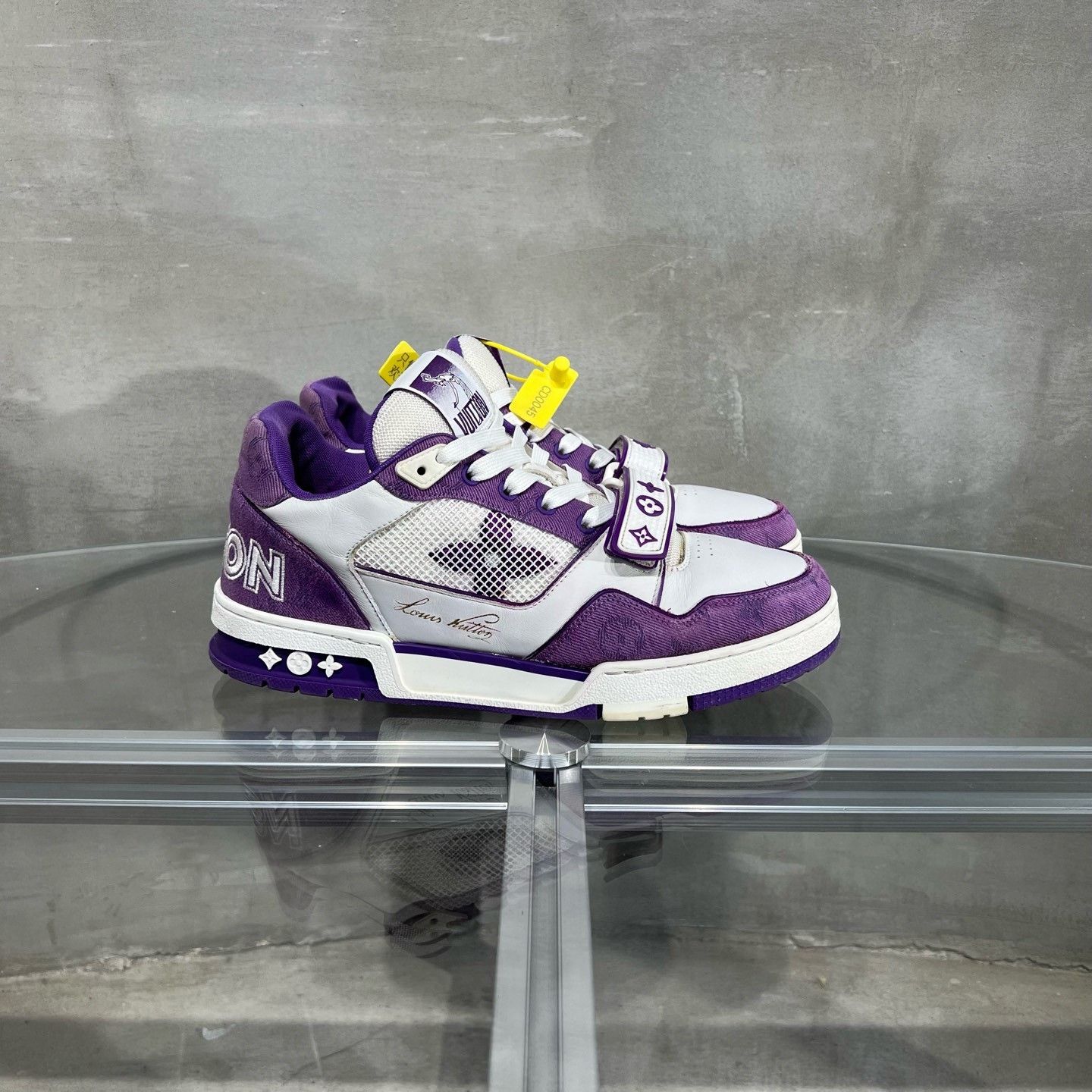 Louis Vuitton Louis Vuitton LV Trainer White Purple Size US 8.5 / EU 41-42 - 4 Thumbnail