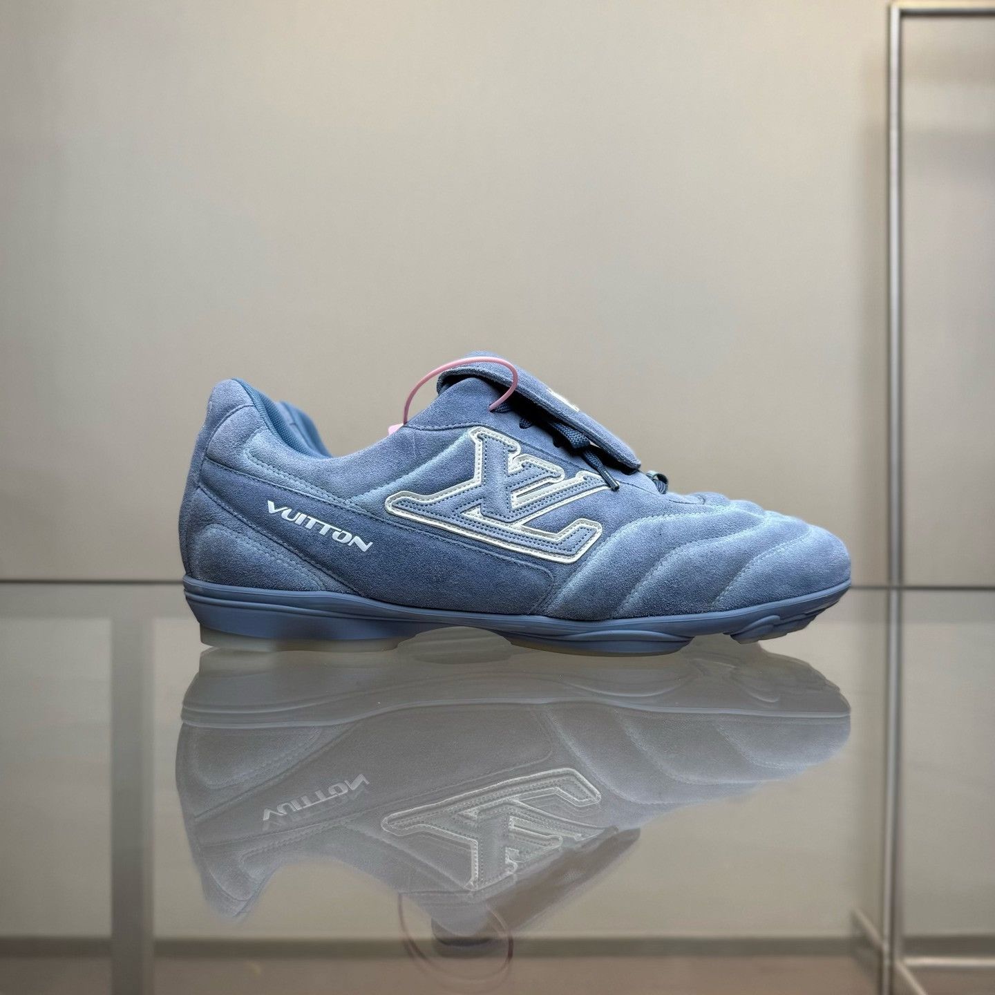 Louis Vuitton Louis Vuitton Footprint Soccer Sneakers Size US 11 / EU 44 - 3 Thumbnail