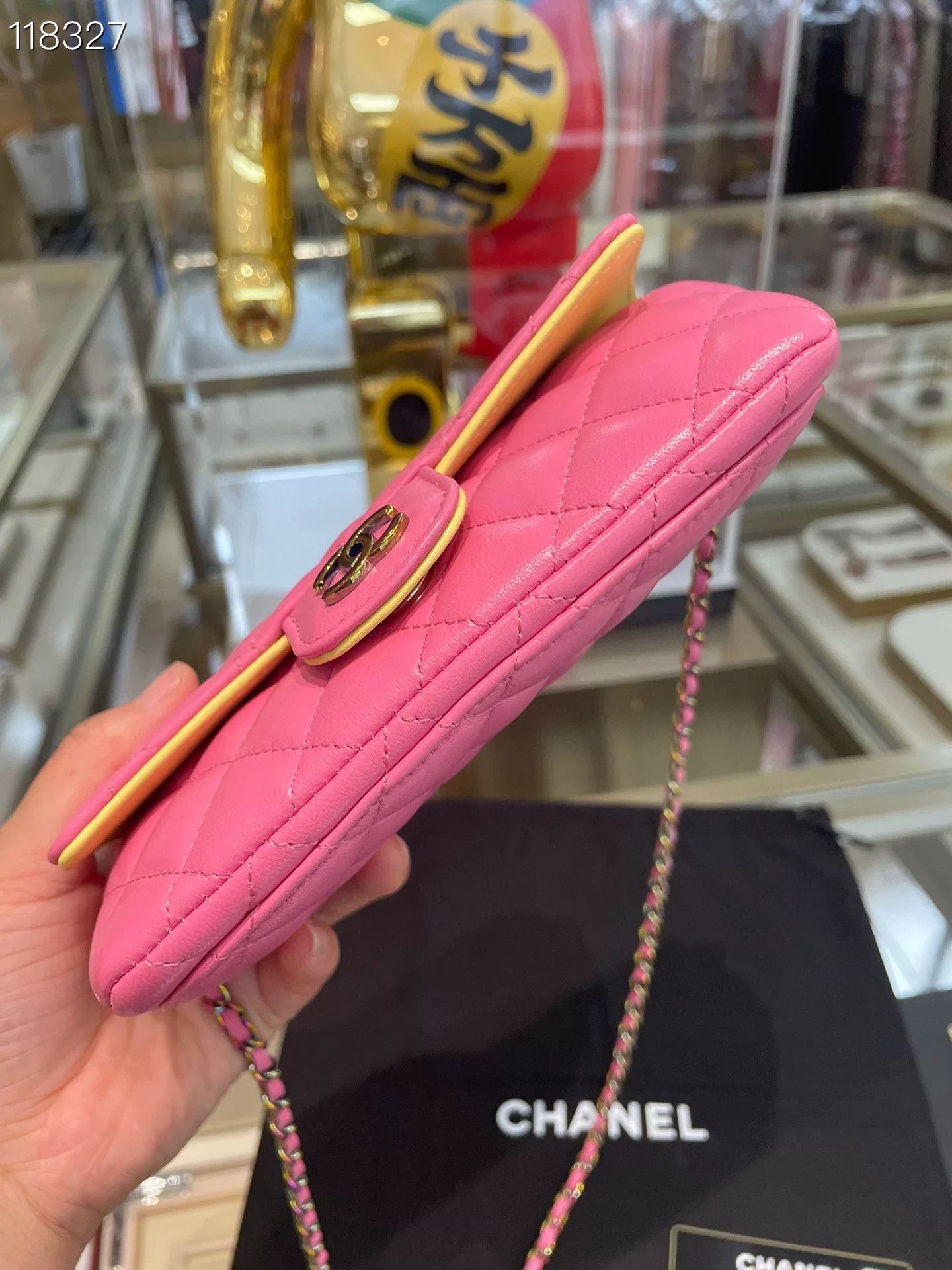 Chanel Chanel Pink Leather Chain Crossbody Bag Size ONE SIZE - 5 Thumbnail