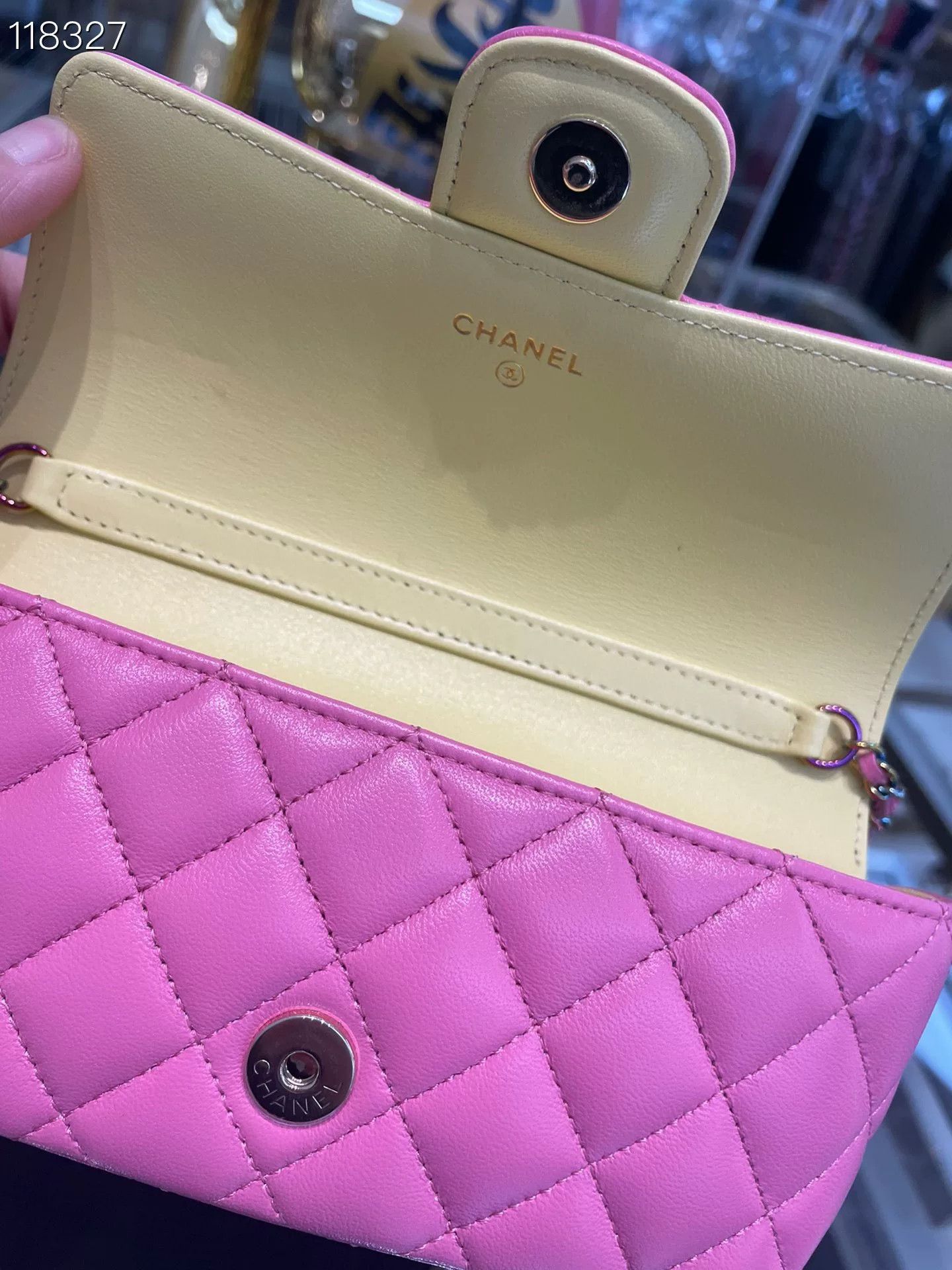Chanel Chanel Pink Leather Chain Crossbody Bag Size ONE SIZE - 7 Thumbnail