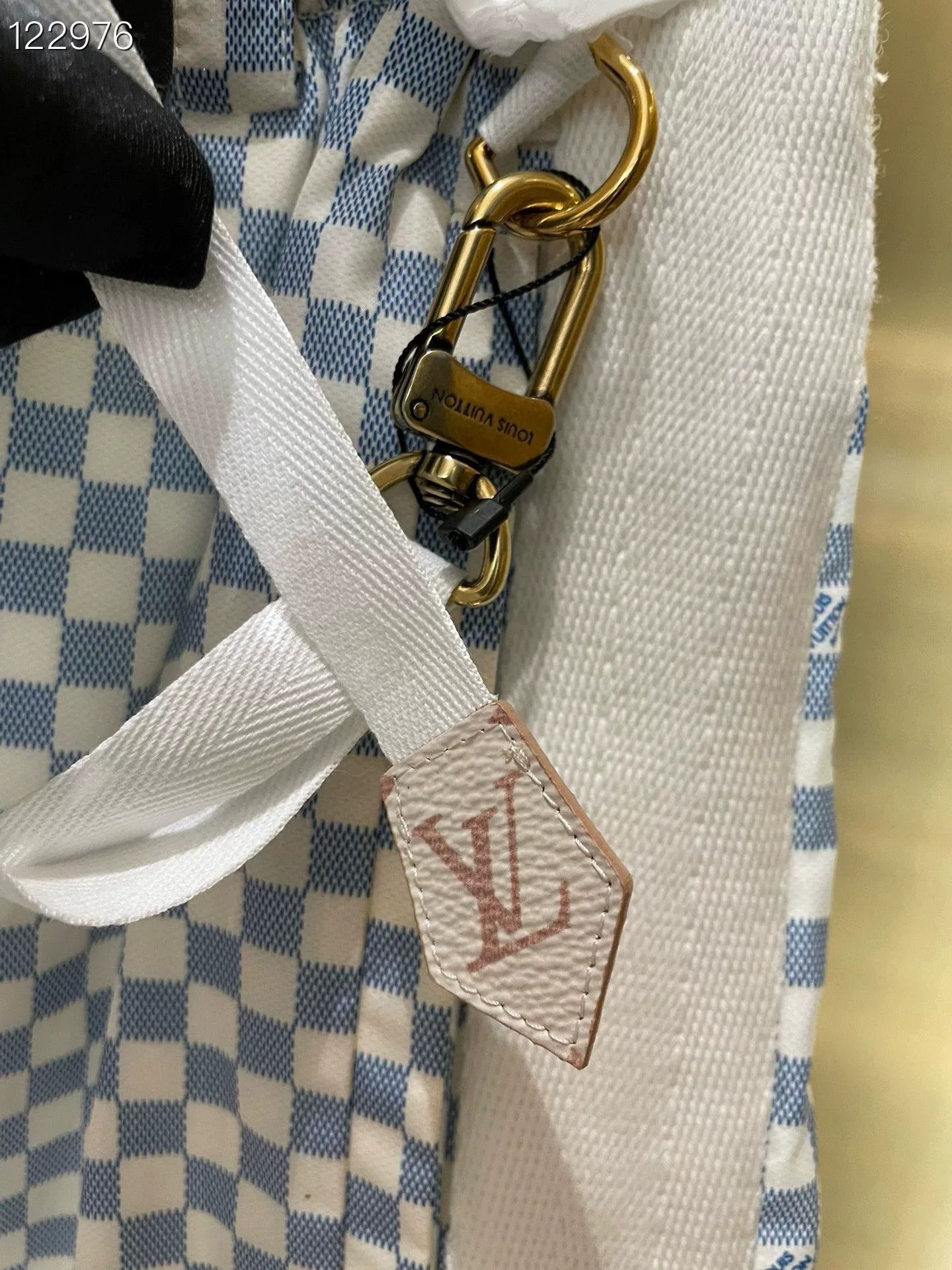 Louis Vuitton Louis Vuitton Checkered Shorts Size 38 Size US 27 - 3 Thumbnail