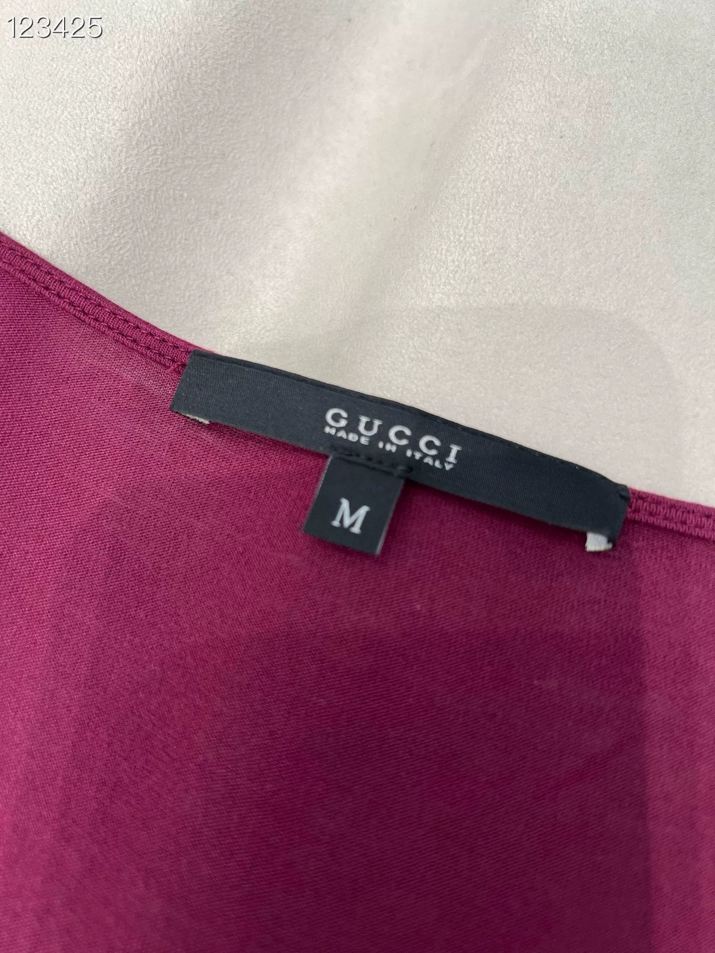 Gucci Gucci Red Short Sleeve Top M Size M / US 6-8 / IT 42-44 - 3 Thumbnail