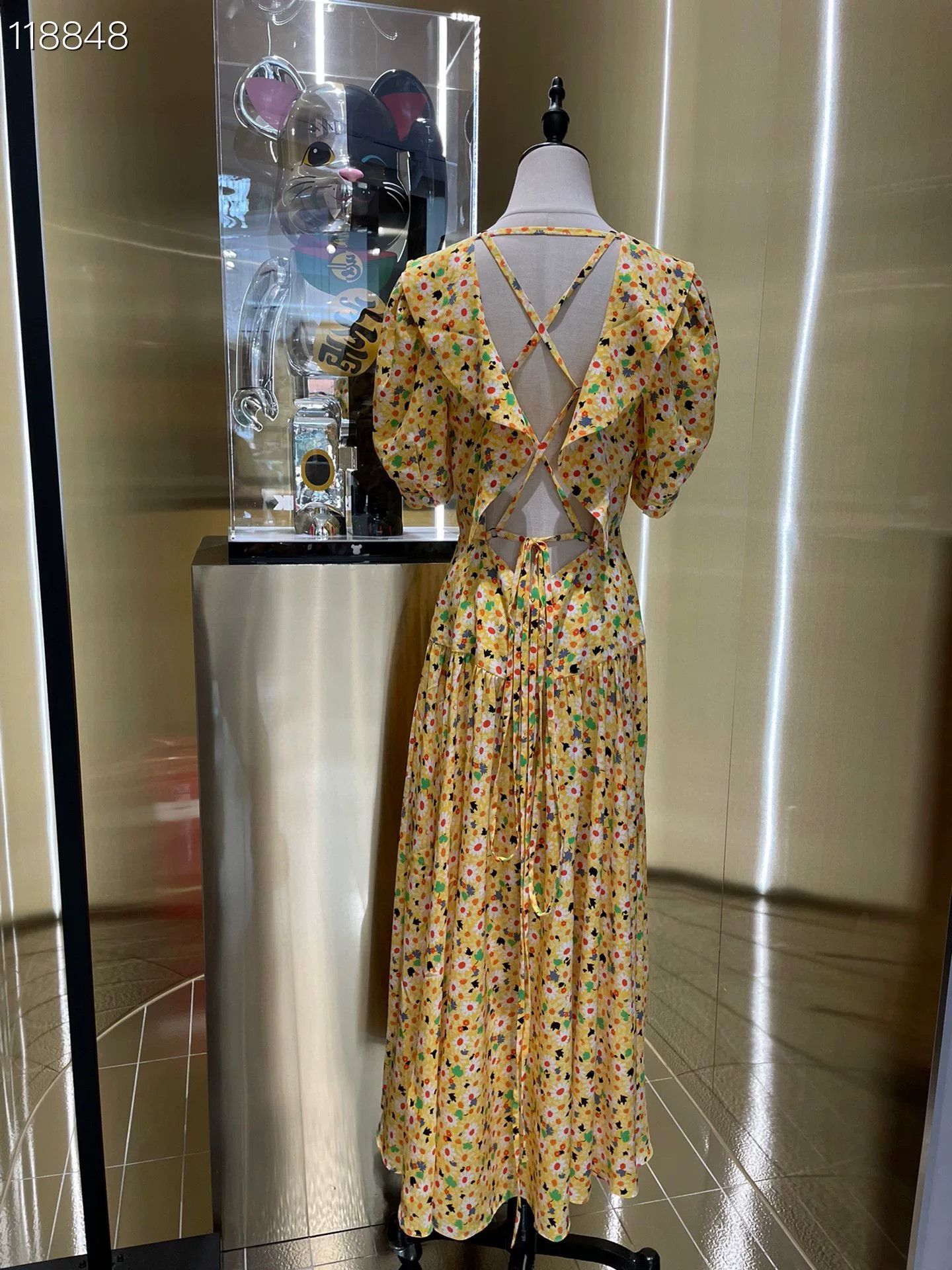 Miu Miu Miu Miu Yellow Floral Bubble Sleeve Dress Size M / US 6-8 / IT 42-44 - 4 Thumbnail