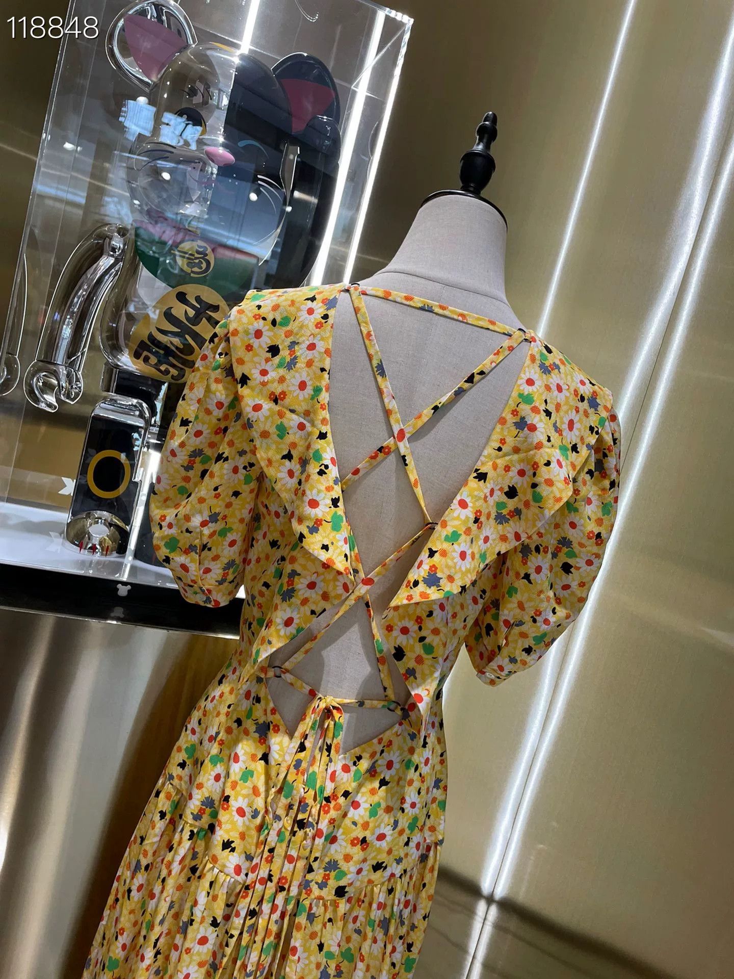Miu Miu Miu Miu Yellow Floral Bubble Sleeve Dress Size M / US 6-8 / IT 42-44 - 6 Thumbnail