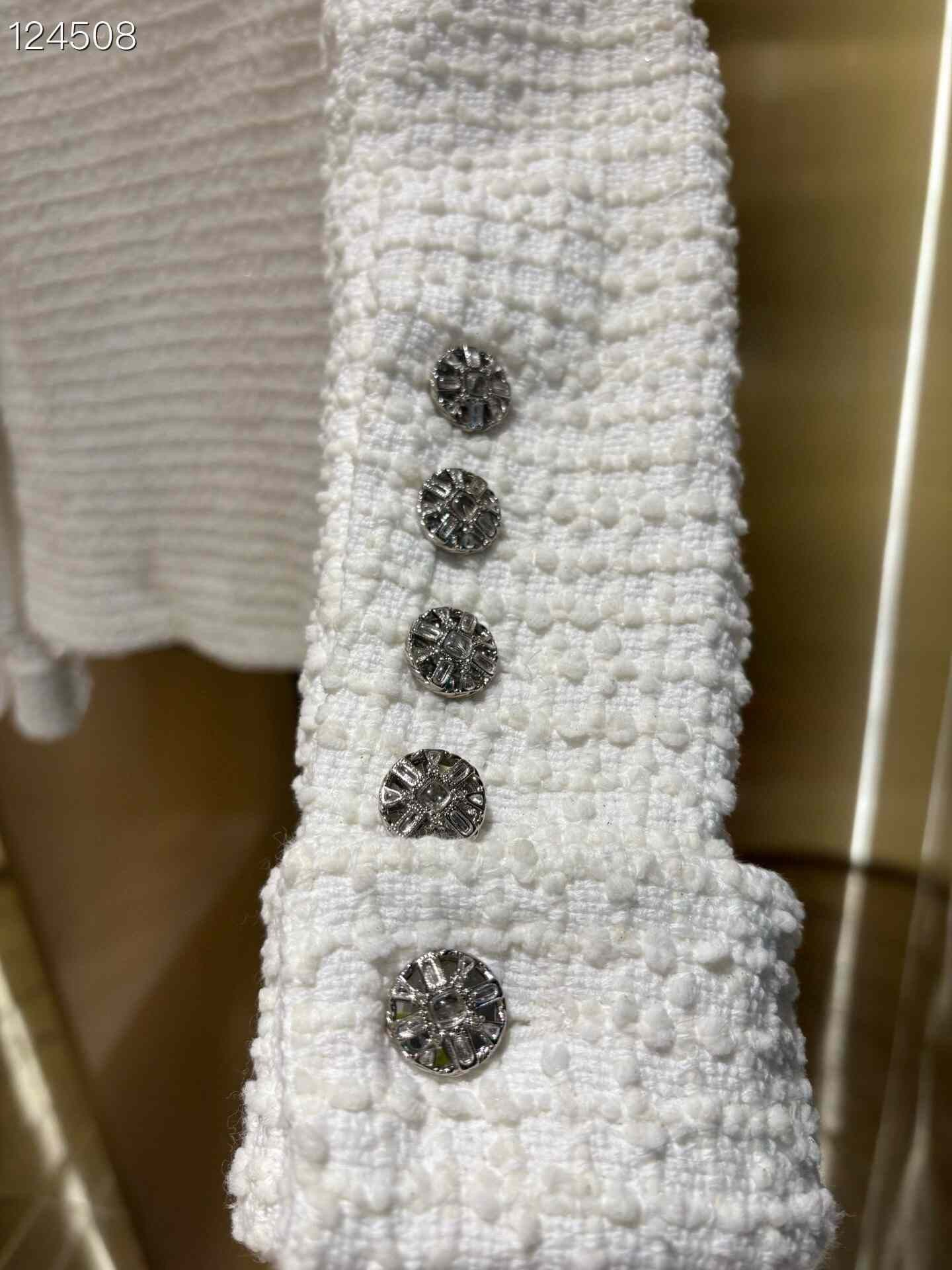 Chanel Chanel 22 Early Spring White Tweed Jacket Size XXS / US 00 / IT 34 - 3 Thumbnail