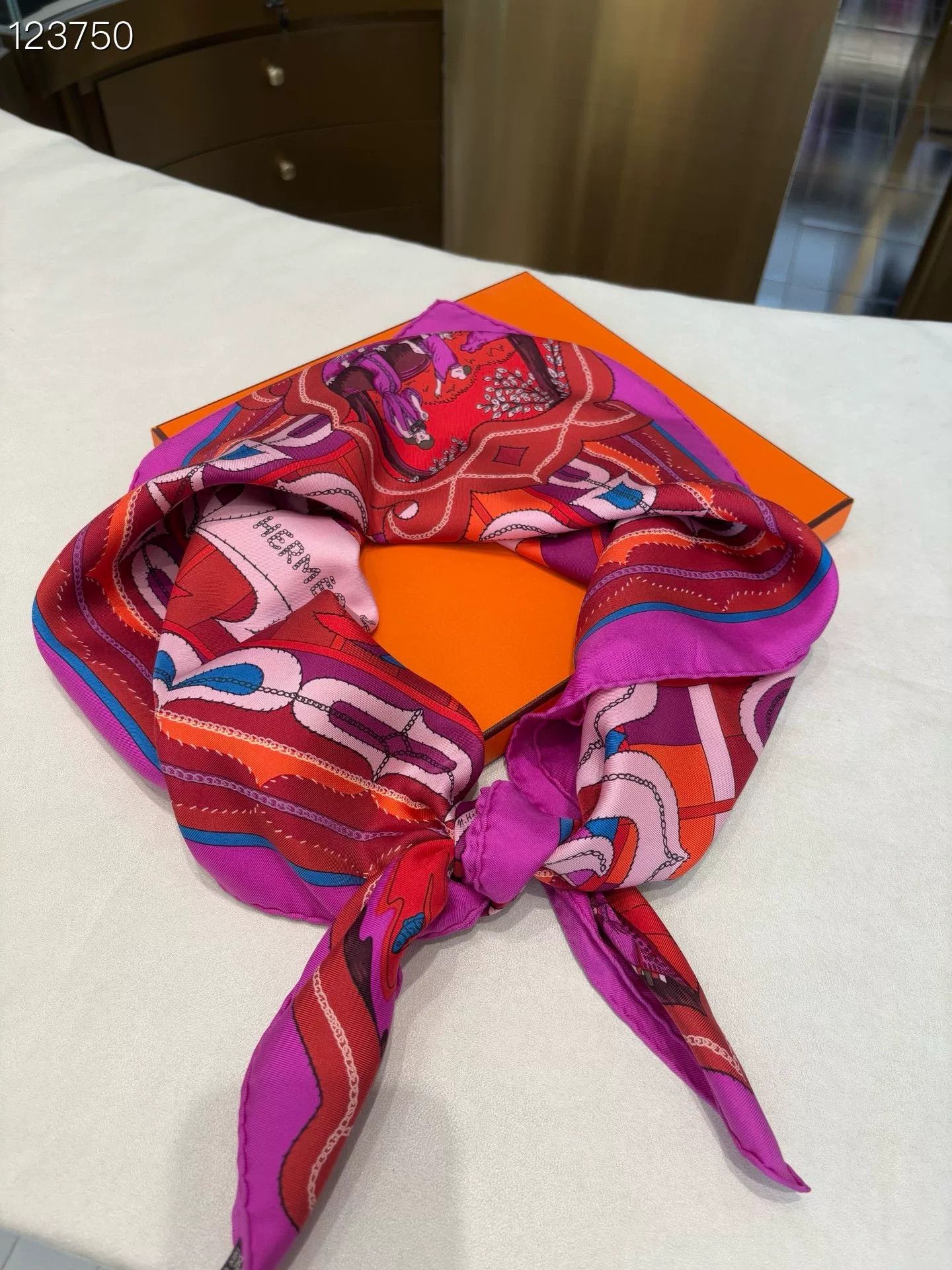 Hermes Hermès Pink Square Scarf Size ONE SIZE - 3 Thumbnail