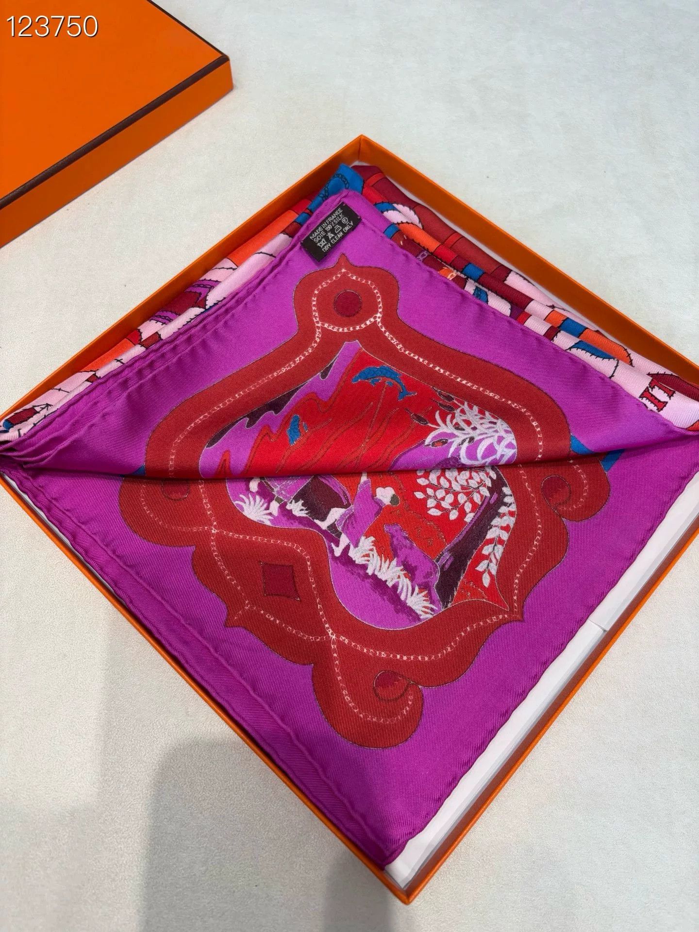 Hermes Hermès Pink Square Scarf Size ONE SIZE - 2 Thumbnail