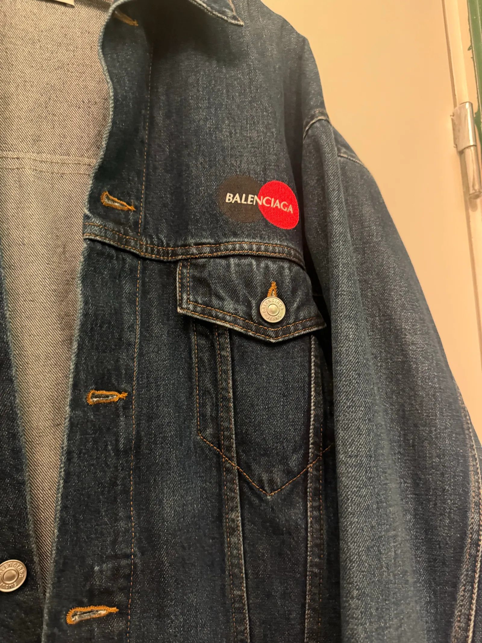 Balenciaga Balenciaga Jacket Size XS / US 0-2 / IT 36-38 - 2 Thumbnail