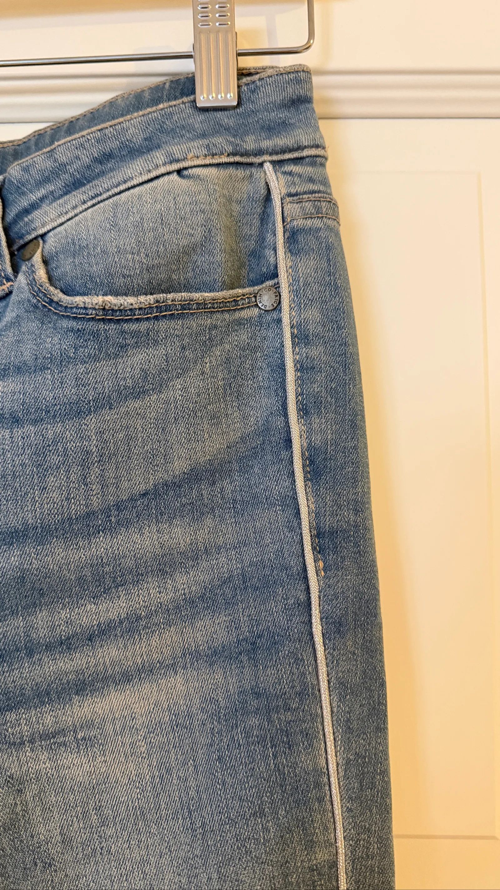 Paige Paige High Rise Lou Lou Jeans Size 28" / US 6 / IT 42 - 6 Thumbnail