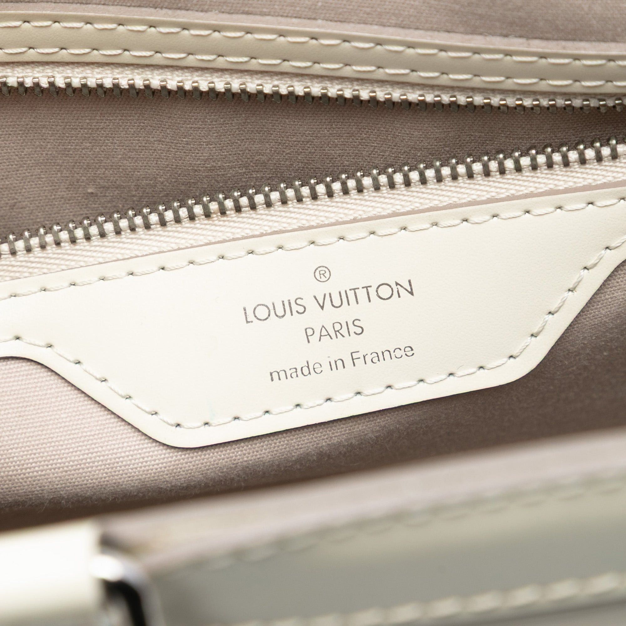 Louis Vuitton Epi Brea MM Size ONE SIZE - 5 Thumbnail
