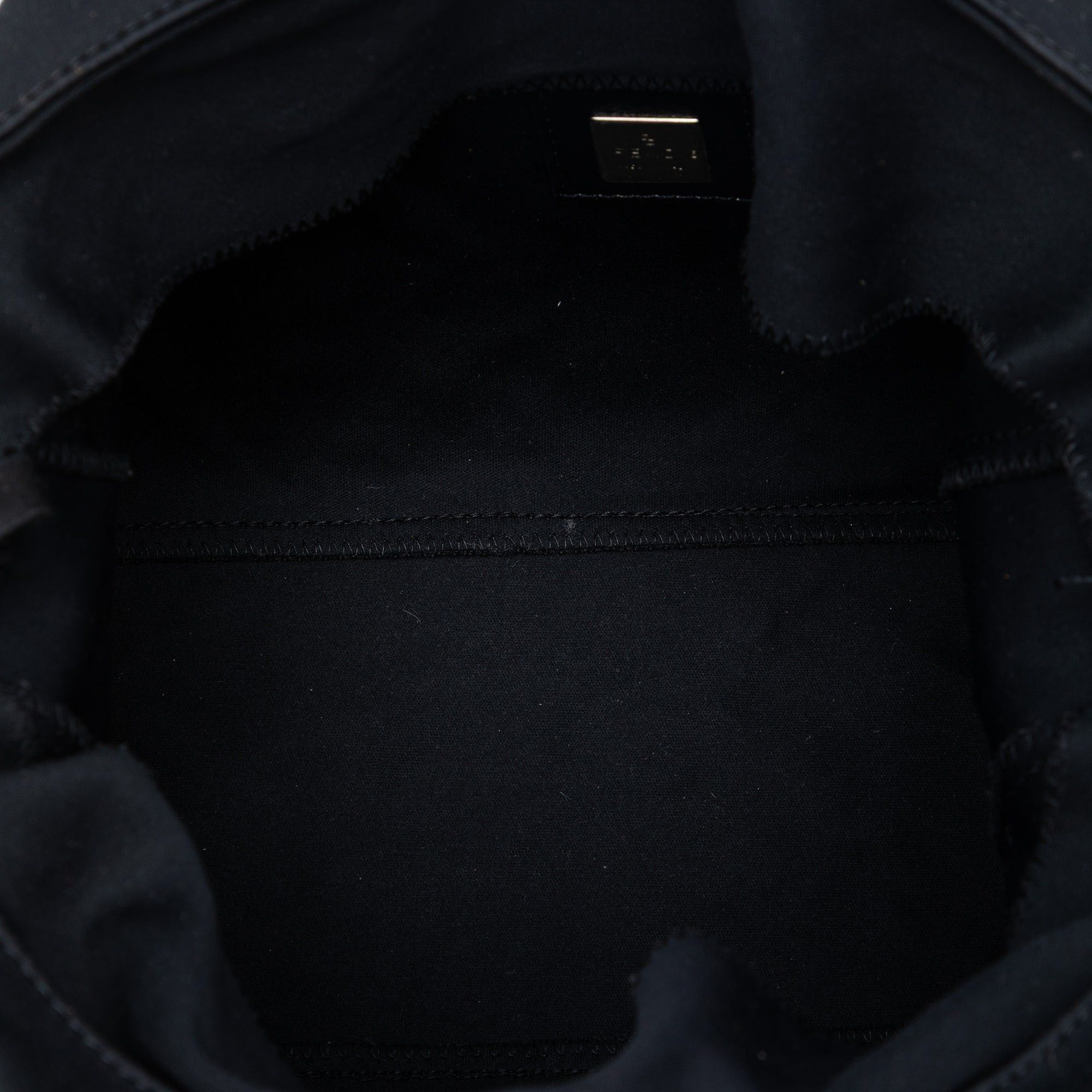 Fendi Jersey Handbag Size ONE SIZE - 4 Thumbnail