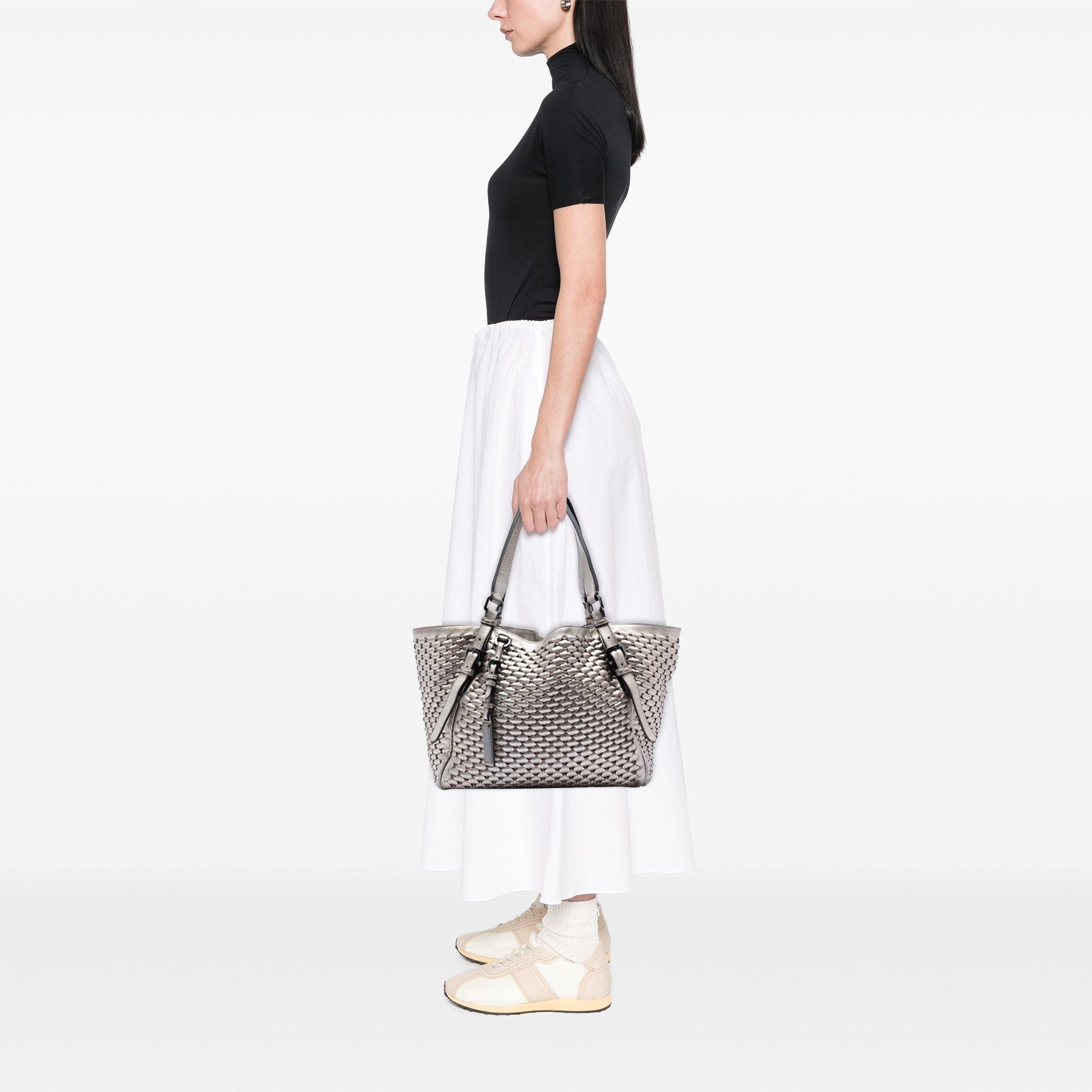 Burberry Metallic Woven Leather Tote Size ONE SIZE - 7 Thumbnail