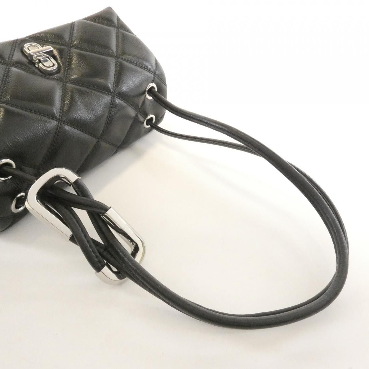 Marc Jacobs Marc Jacobs Marc Jacobs Leather Shoulder Bag Leather Shoulder Bag 2S5HSH023H02 DUTY FREE for USA Size ONE SIZE - 6 Thumbnail