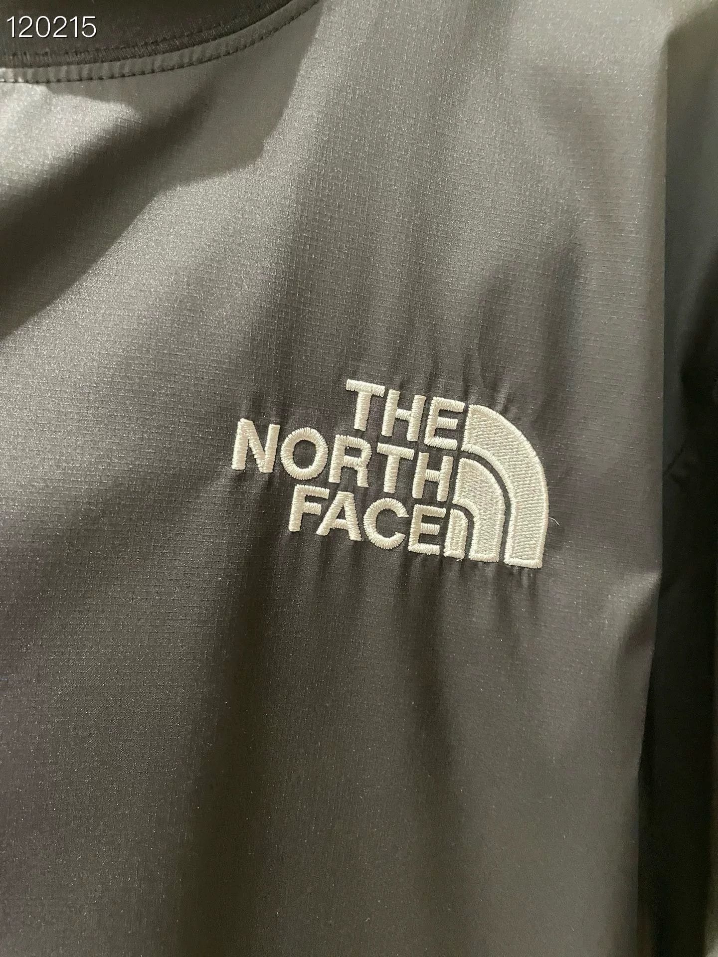 The North Face The North Face Women's Sports T-Shirt L Size L / US 10 / IT 46 - 4 Thumbnail