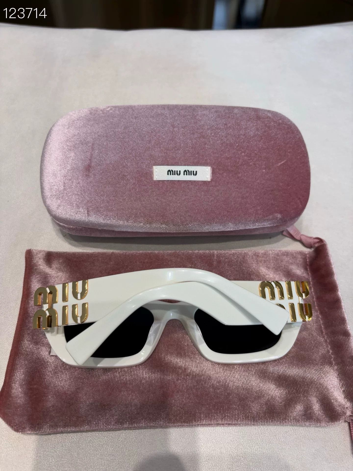 Miu Miu Miu Miu White Cat-Eye Sunglasses Size ONE SIZE - 2 Thumbnail